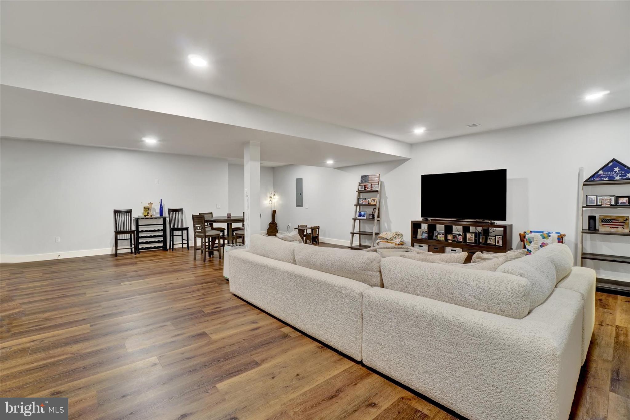 MANCHESTER TWP - Residential