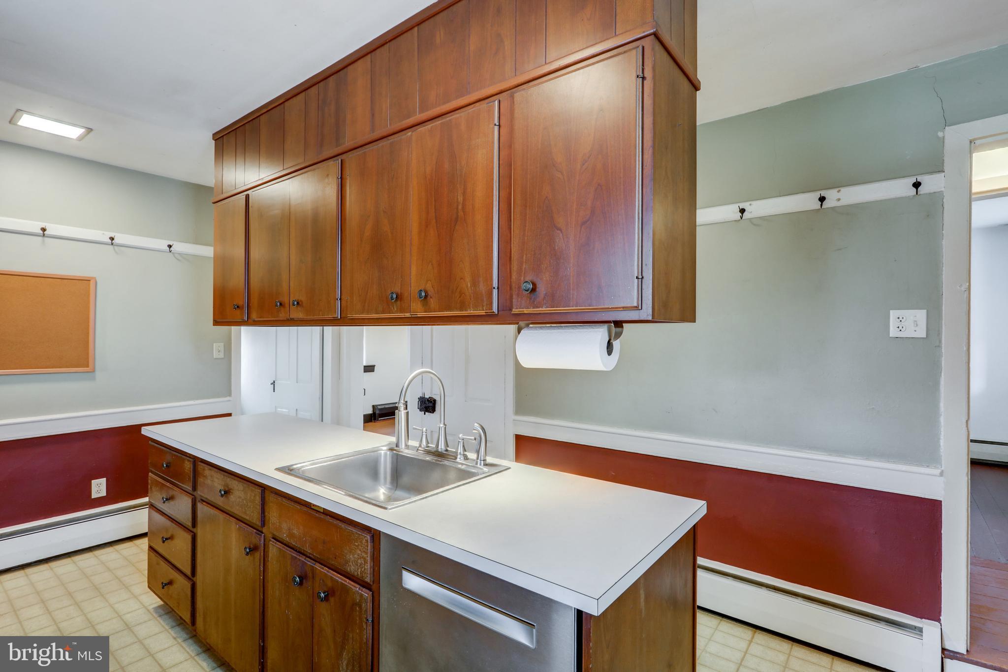 BRECKNOCK TOWNSHIP - Residential