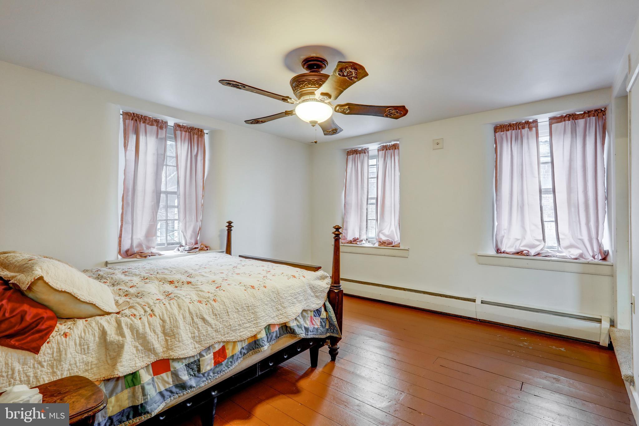 BRECKNOCK TOWNSHIP - Residential