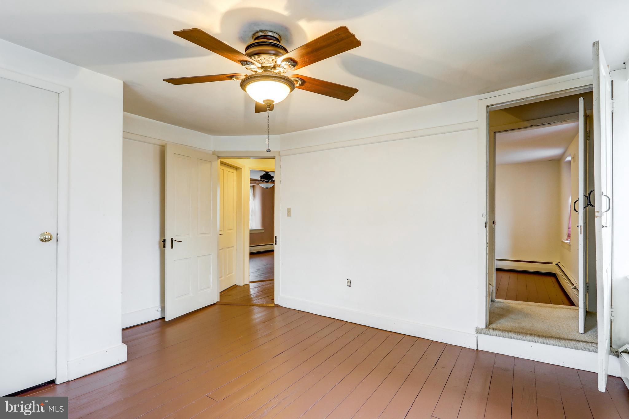 BRECKNOCK TOWNSHIP - Residential