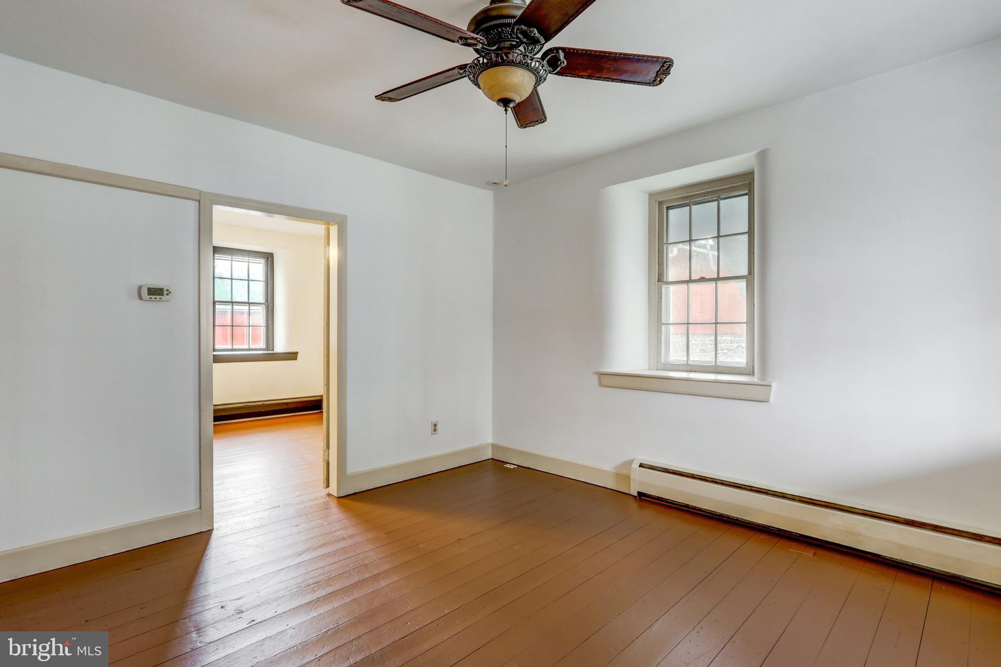 BRECKNOCK TOWNSHIP - Residential