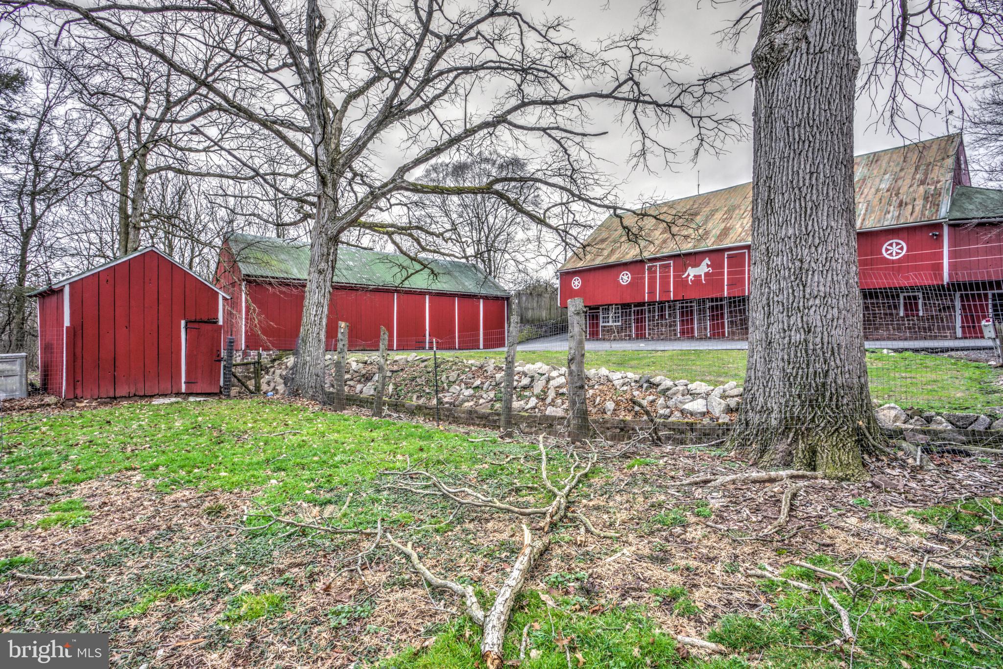 BRECKNOCK TOWNSHIP - Residential