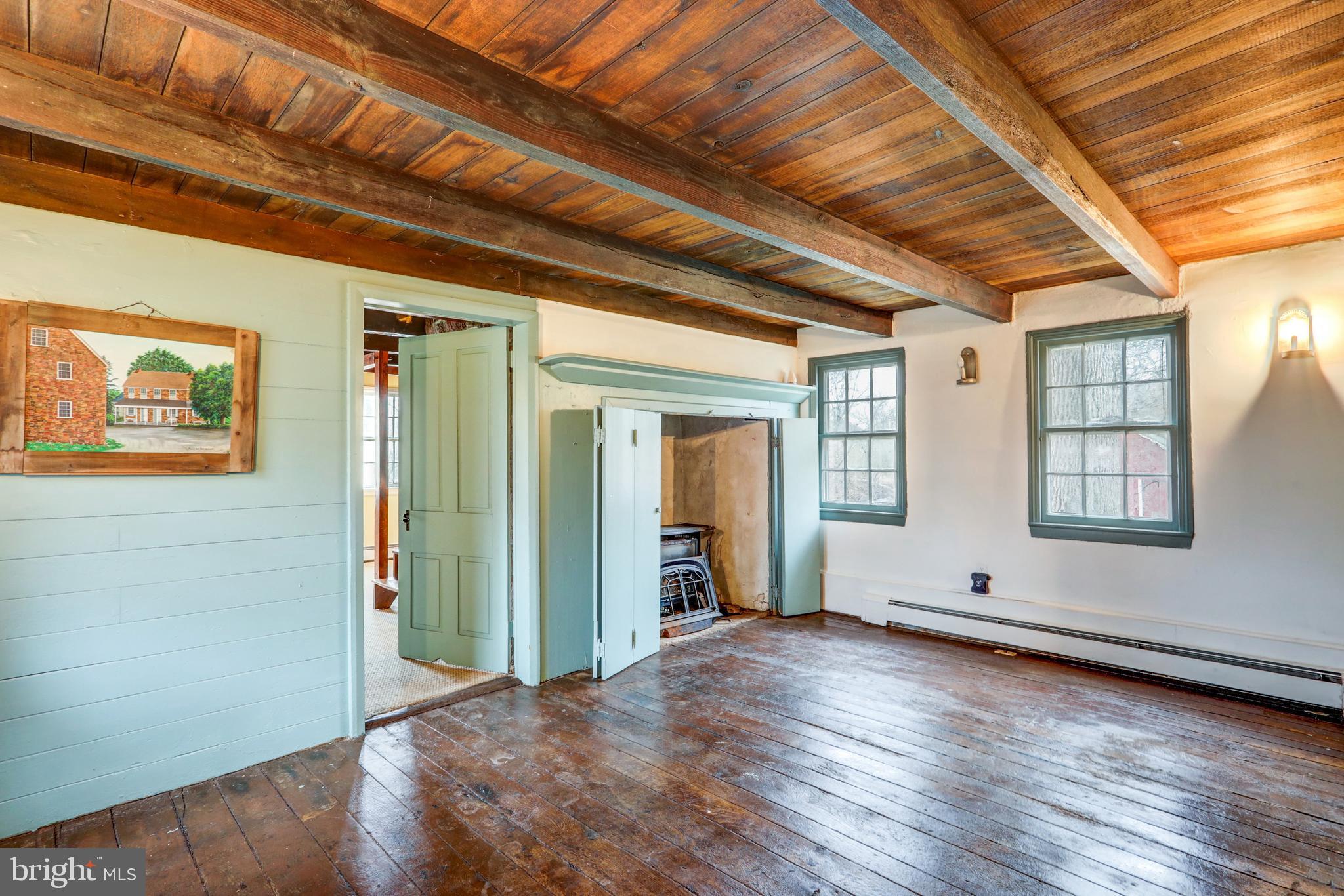BRECKNOCK TOWNSHIP - Residential