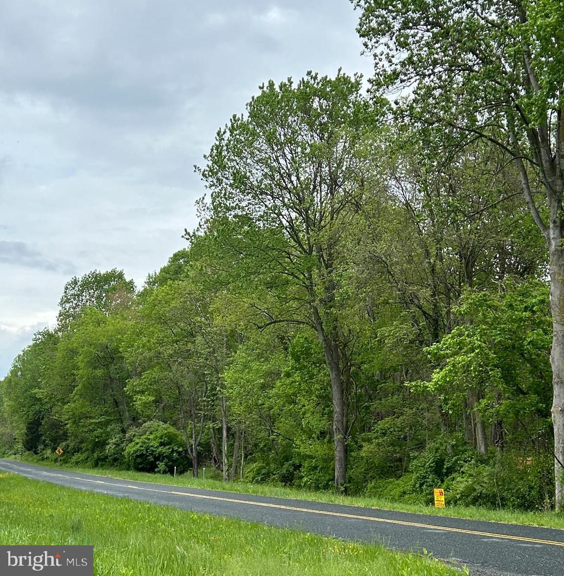 All offers considered! Investors-  this lot could possibly have public utilities available in the future! Currently a recreational lot that can be used to garden or an extension of neighboring property. Perc test failed and not currently buildable.