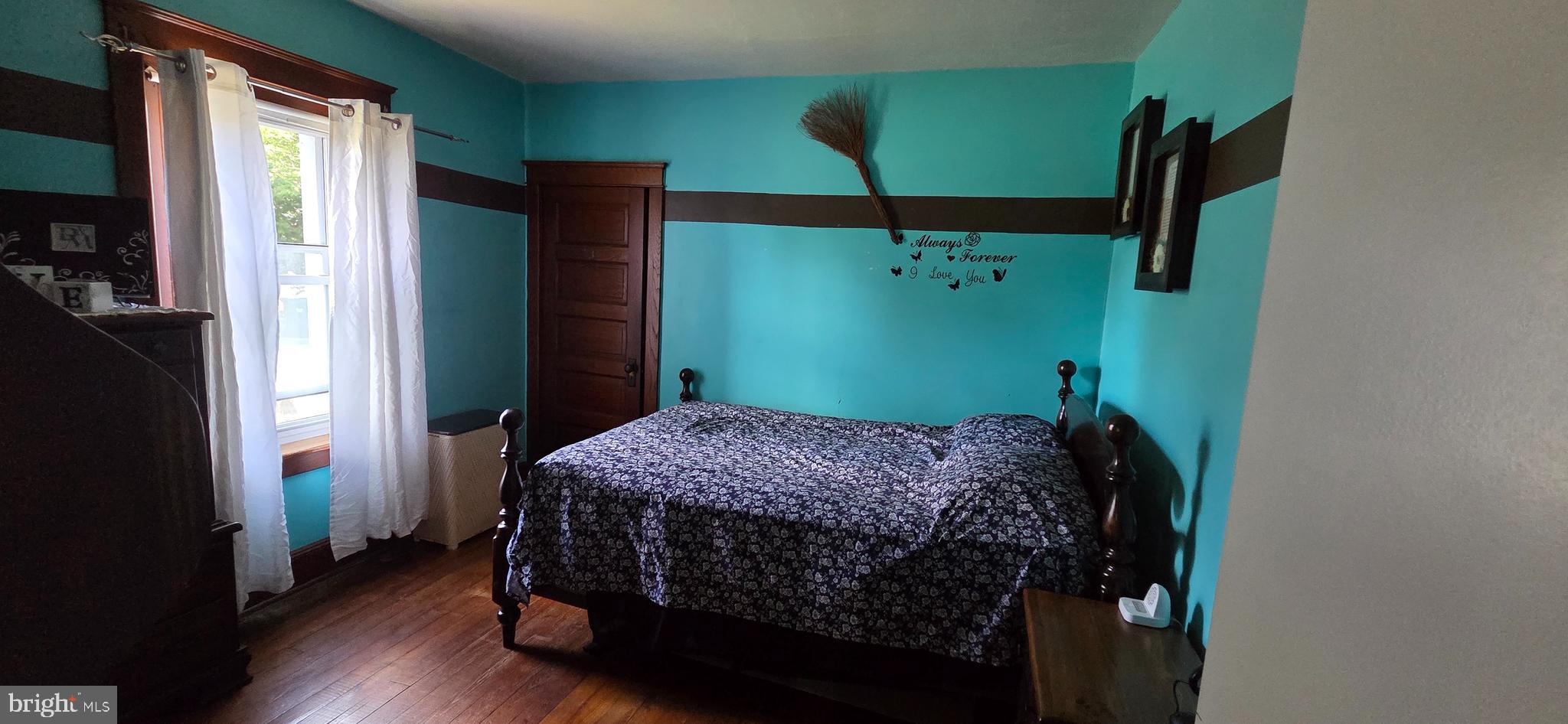 GEORGETOWN - Residential