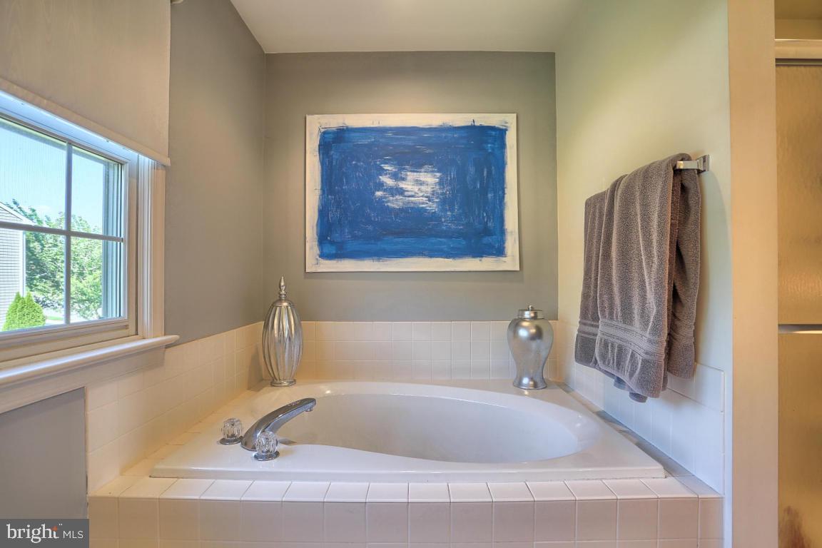 SOUTHRIDGE - Residential