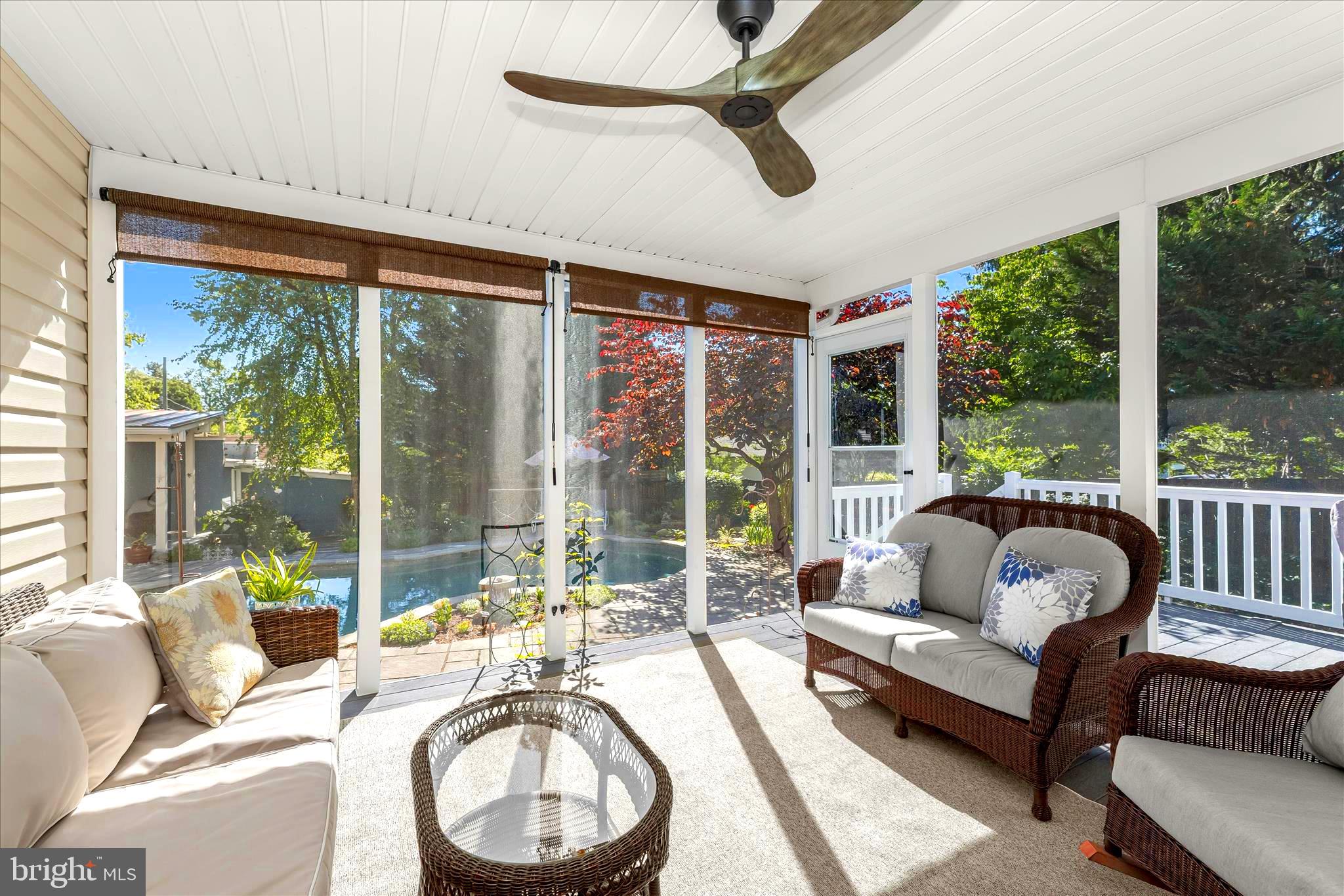 SUMMIT PARK - Residential