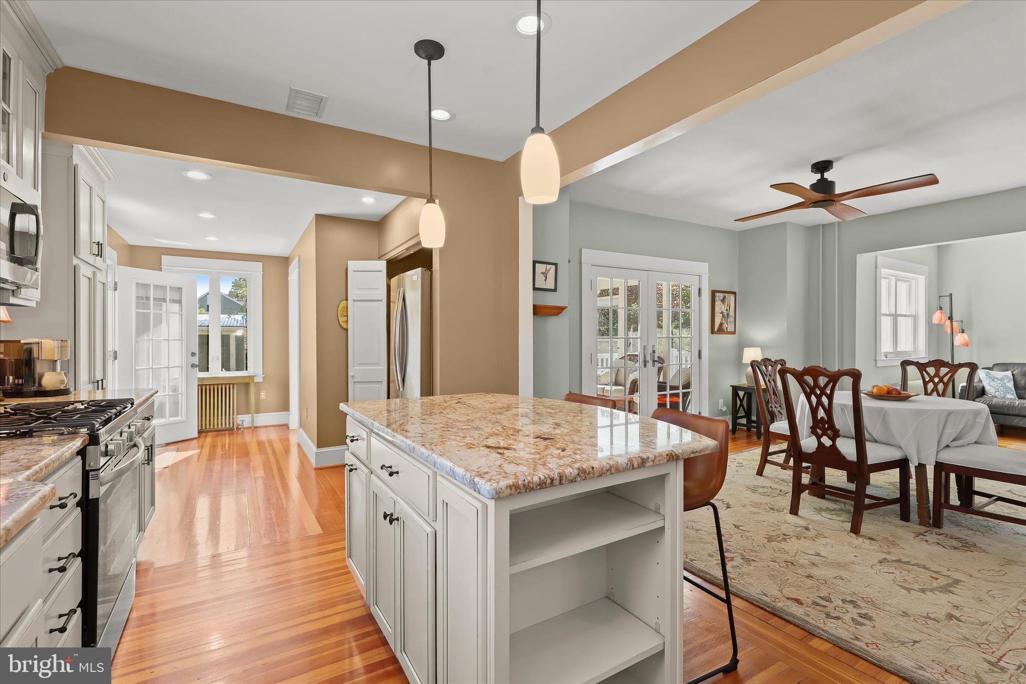 SUMMIT PARK - Residential