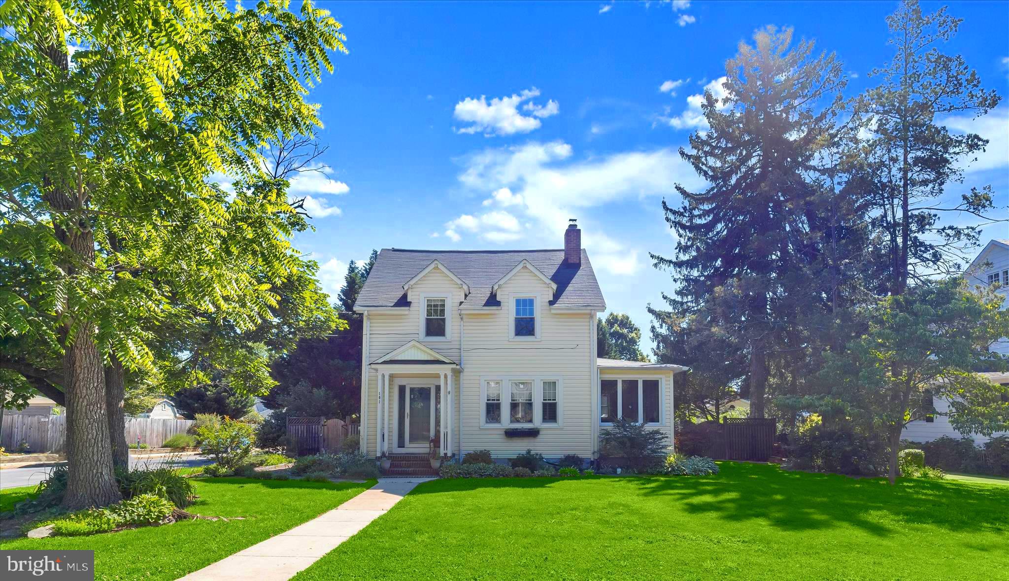 SUMMIT PARK - Residential