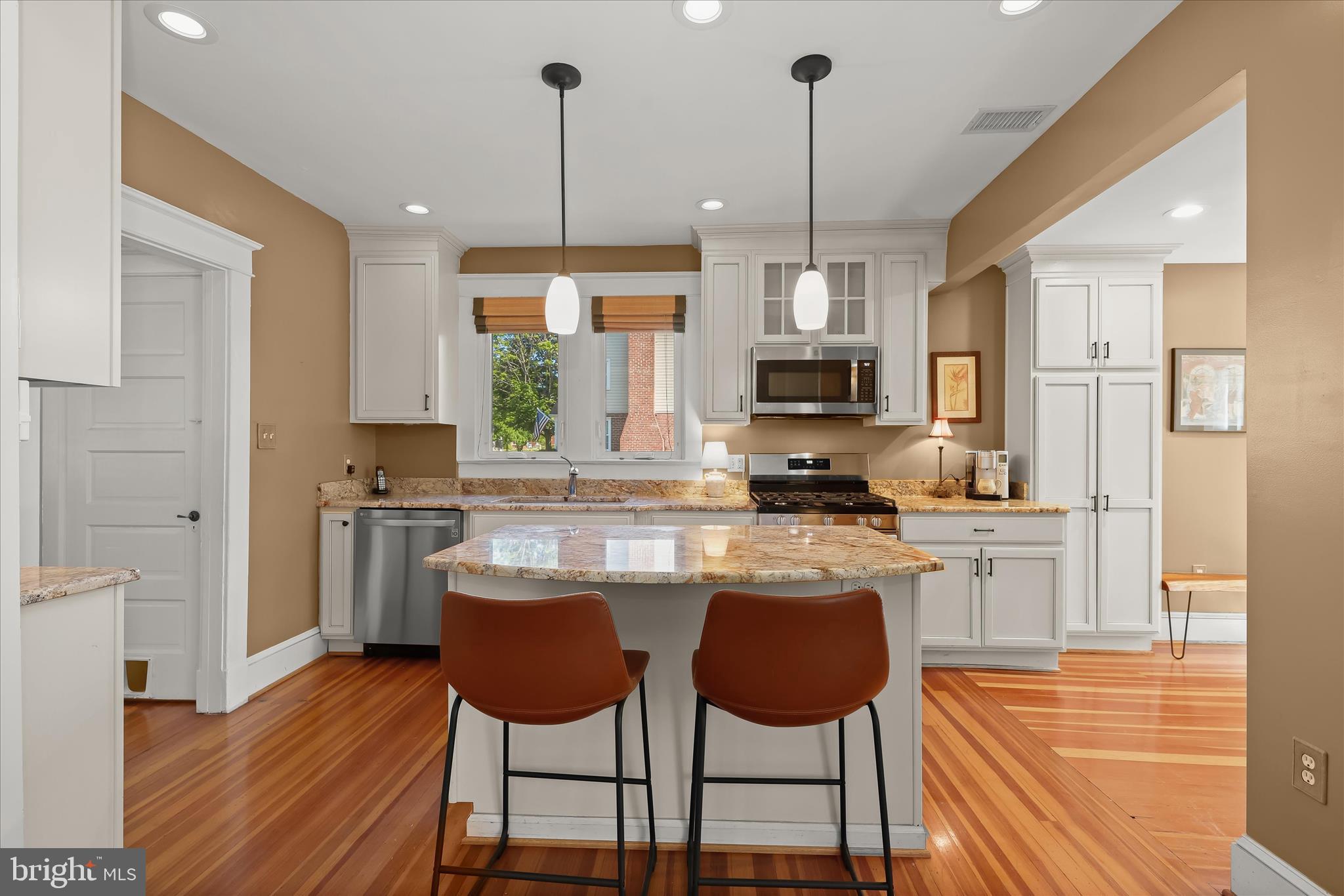 SUMMIT PARK - Residential