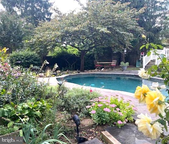SUMMIT PARK - Residential