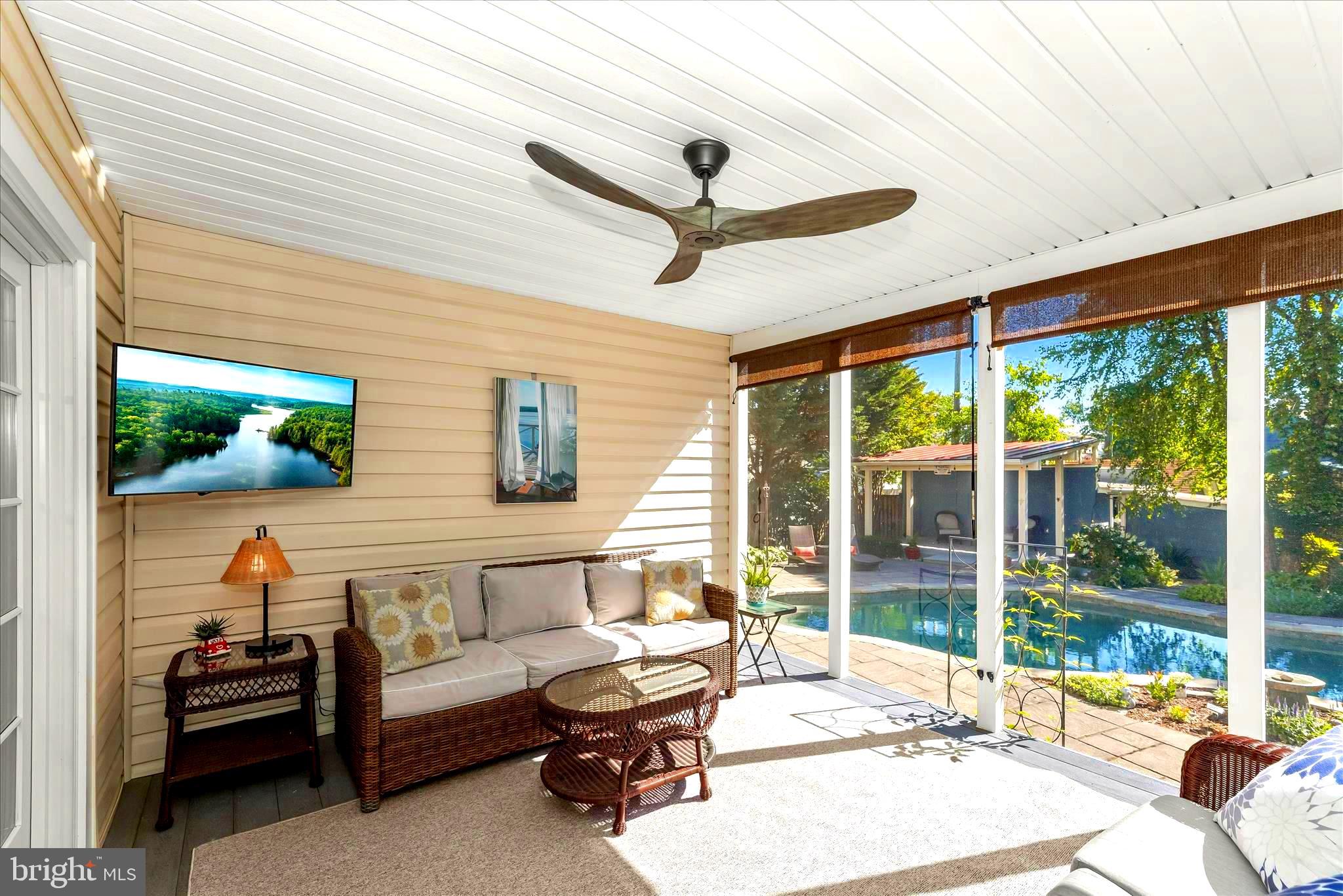 SUMMIT PARK - Residential