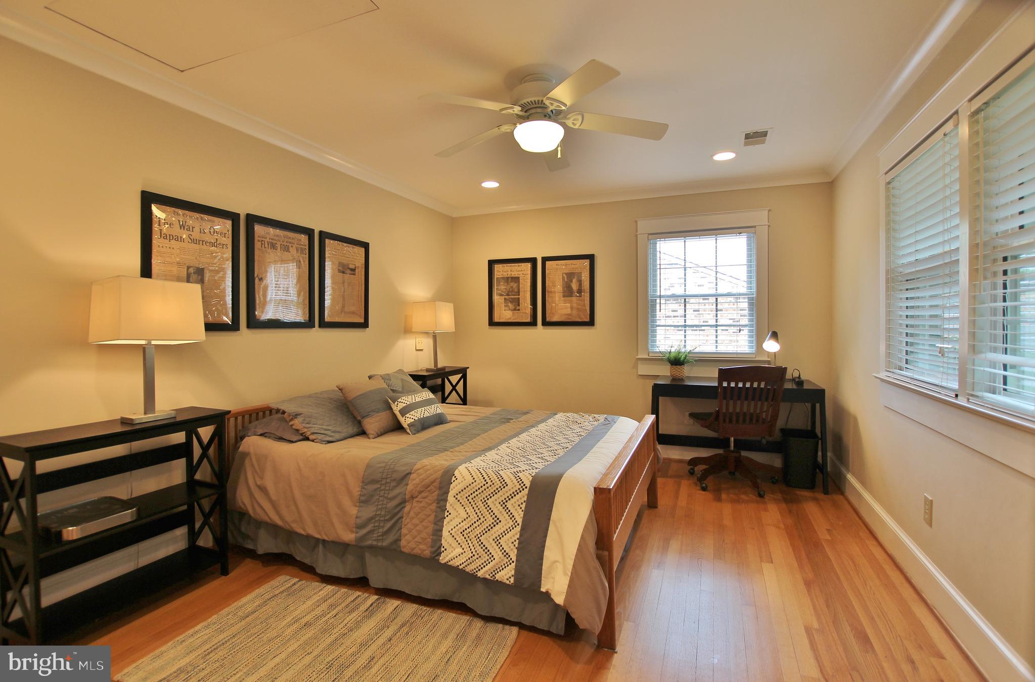 BROYHILL FOREST - Residential