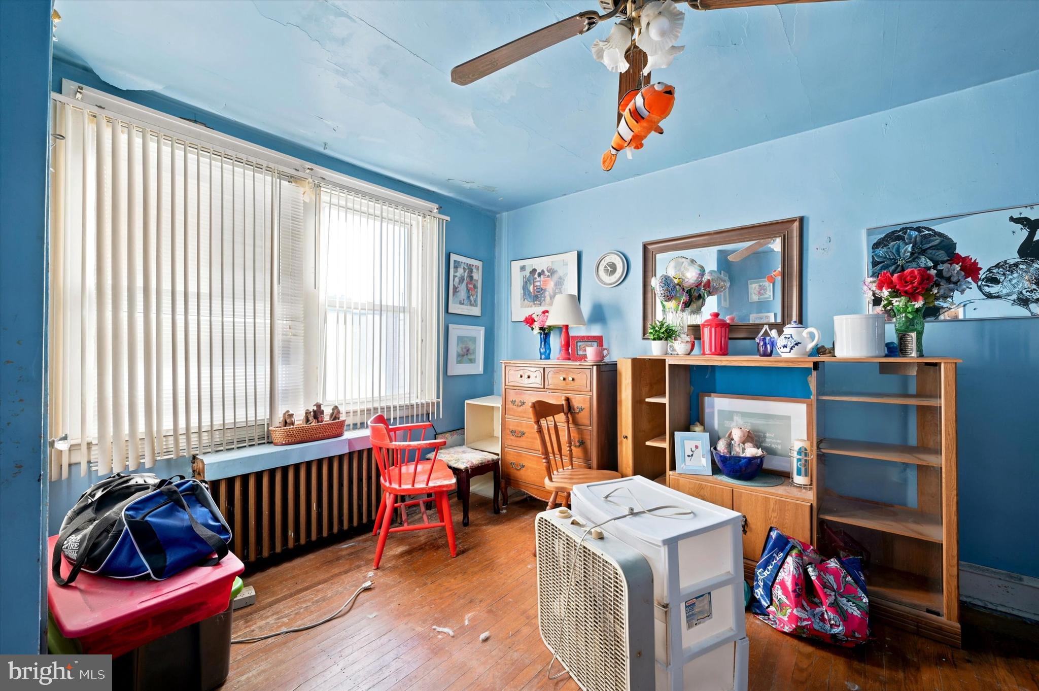 WEST OAK LANE - Residential