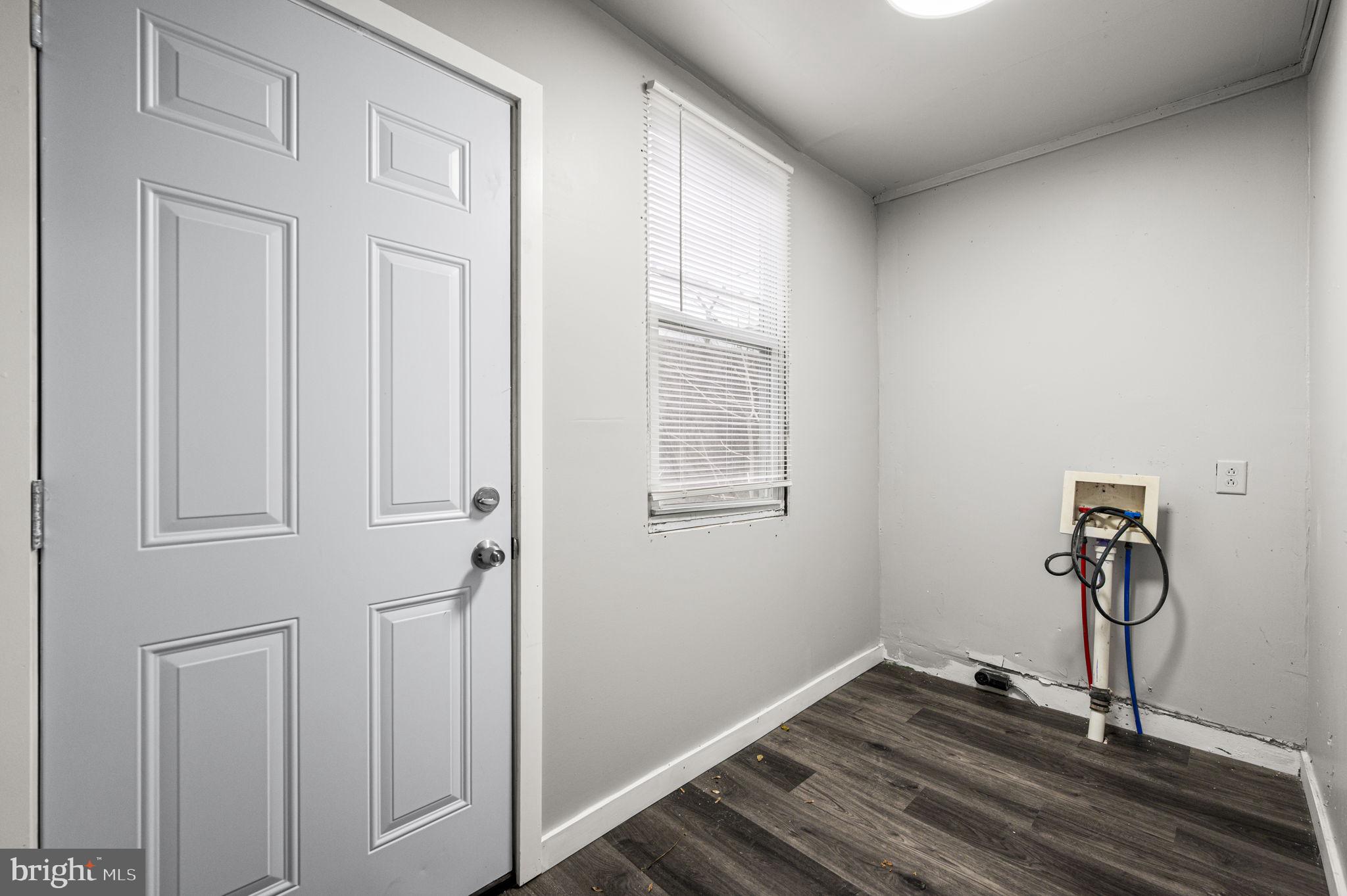 PORT RICHMOND - Residential