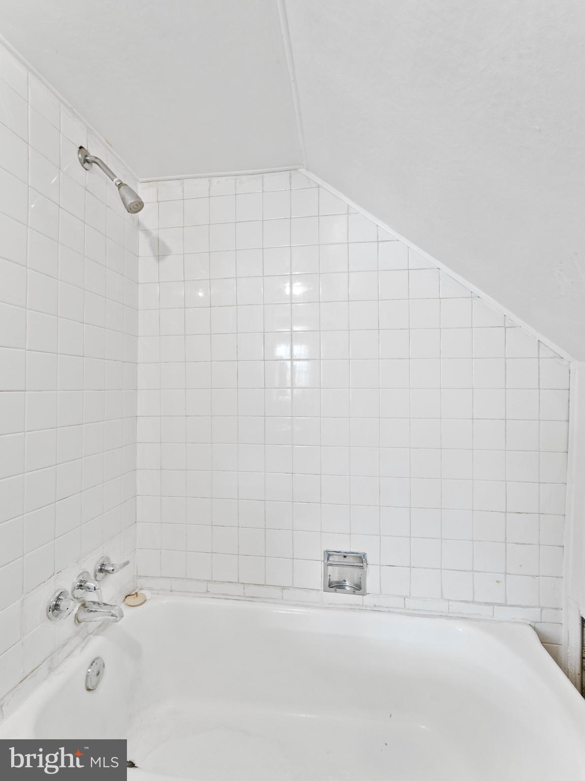 NORTHWOOD - Residential