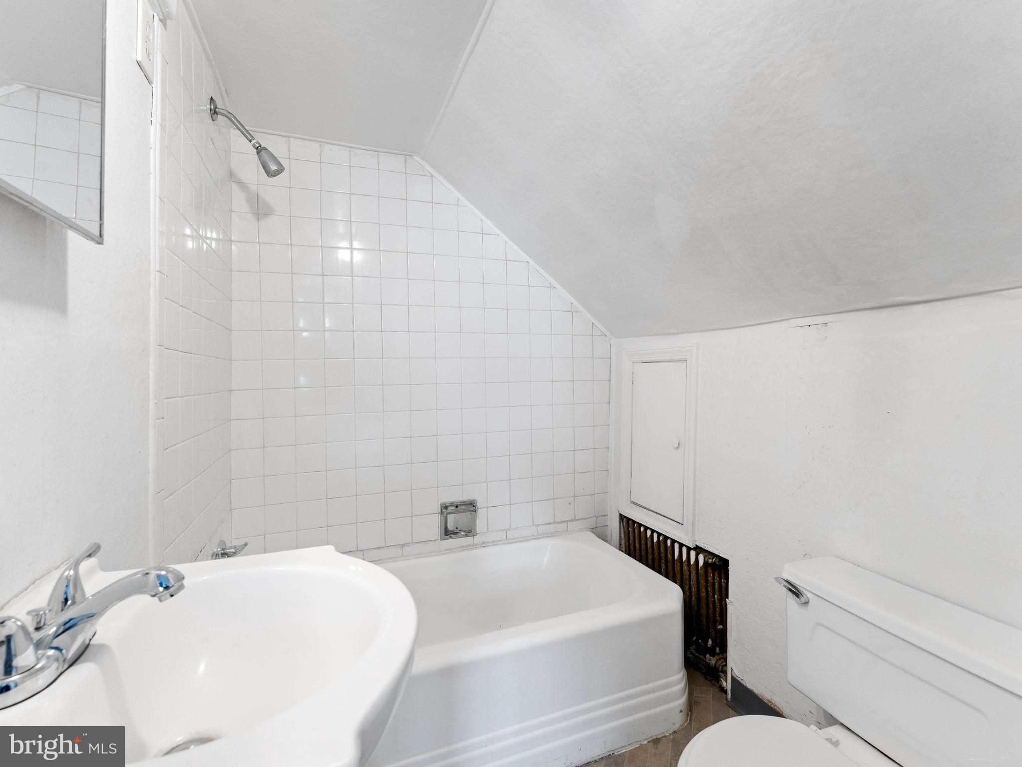 NORTHWOOD - Residential
