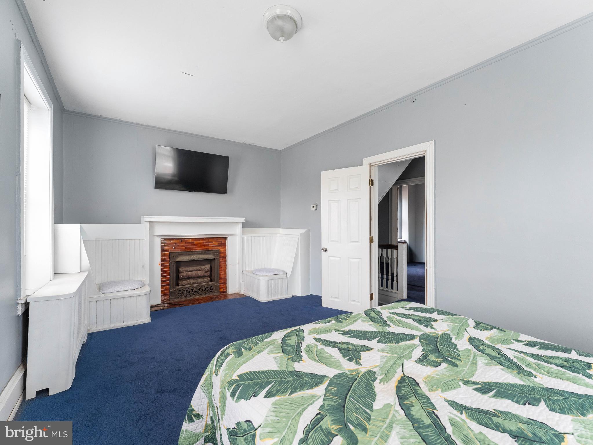 NORTHWOOD - Residential