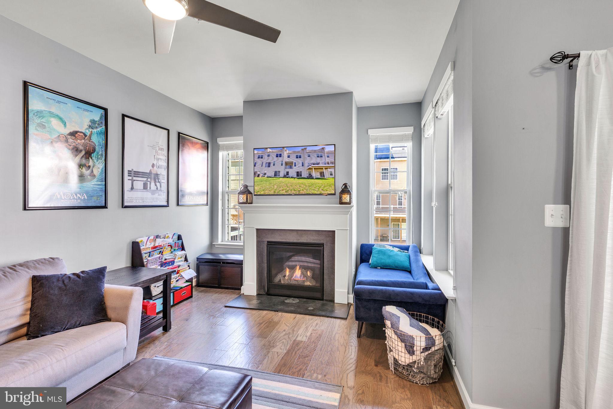 CREEKSTONE VILLAGE - Residential