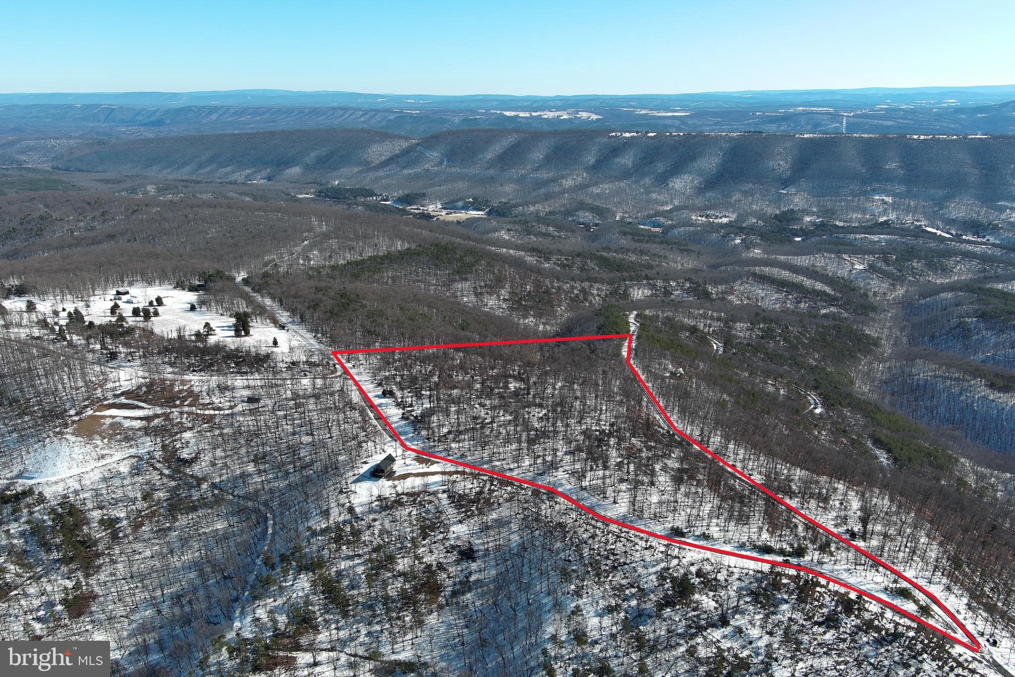 BLUFFS ON THE POTOMAC - Land