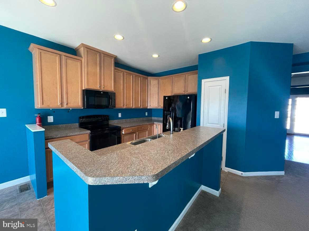 POTOMAC STATION - Residential Lease