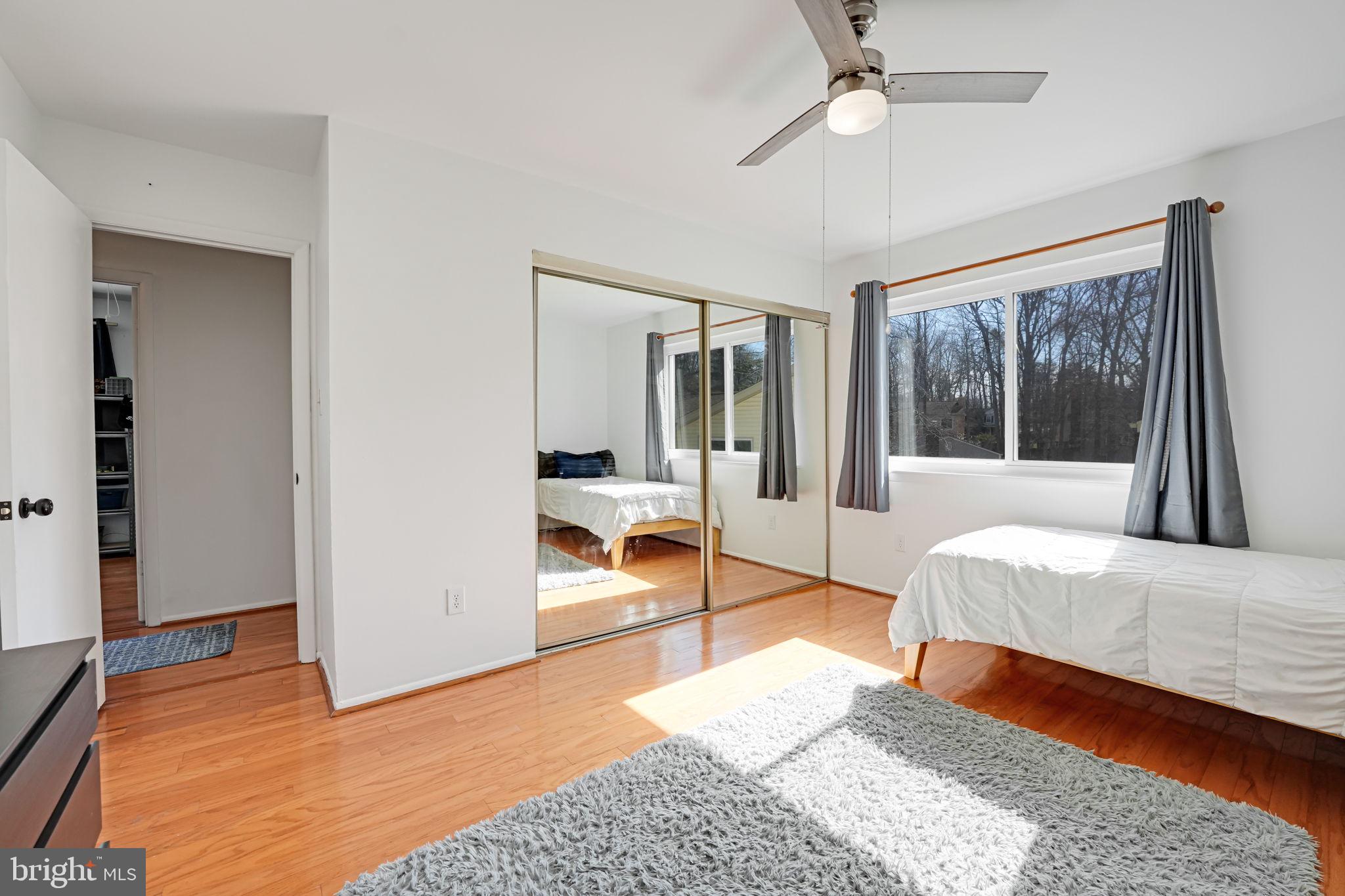 MONTCLAIR - Residential