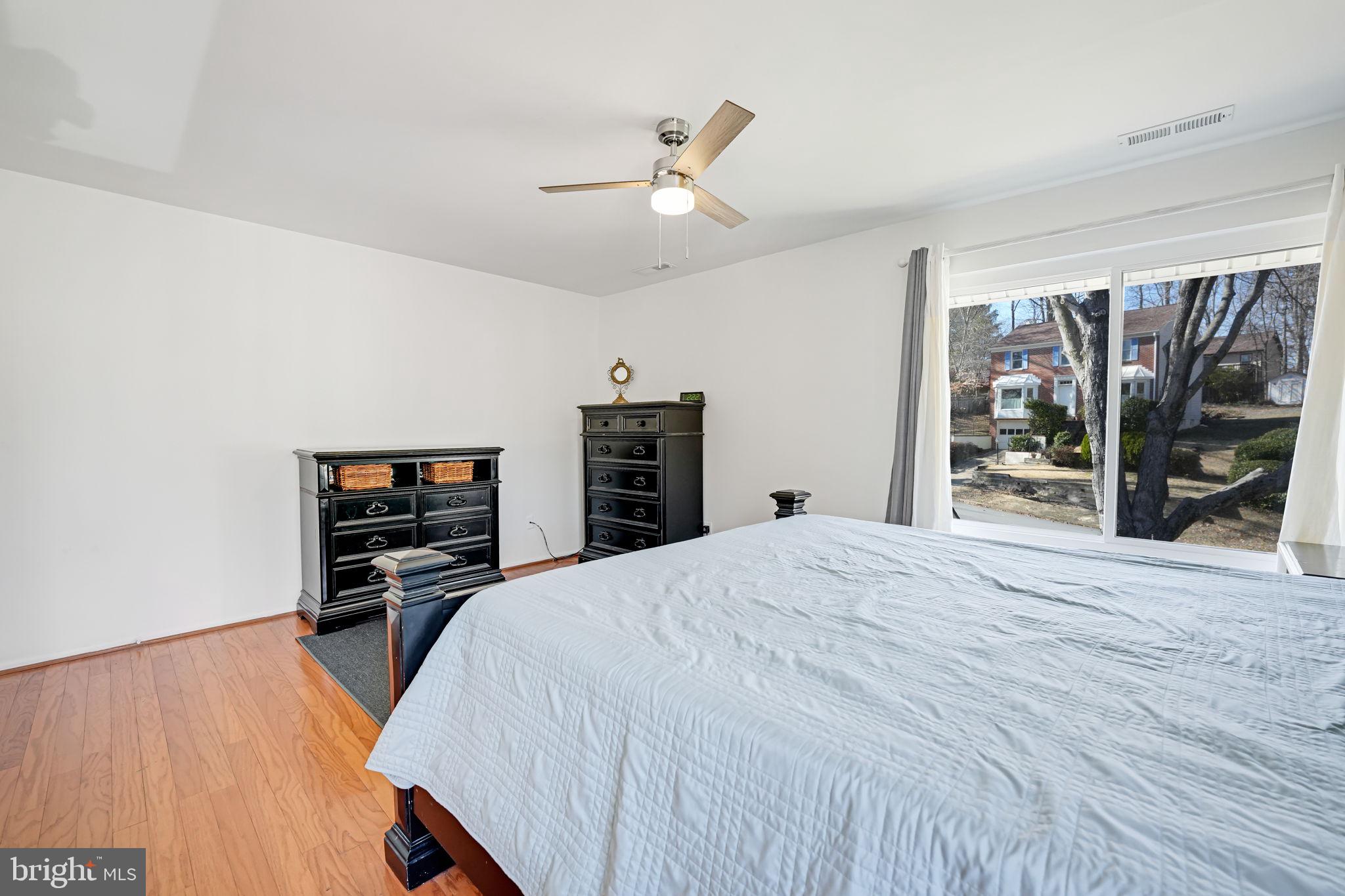 MONTCLAIR - Residential