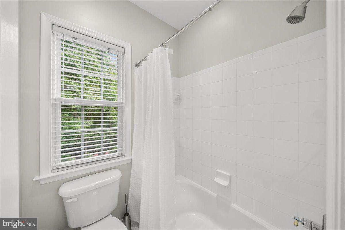 ACCOTINK BLUFF ESTATES - Residential