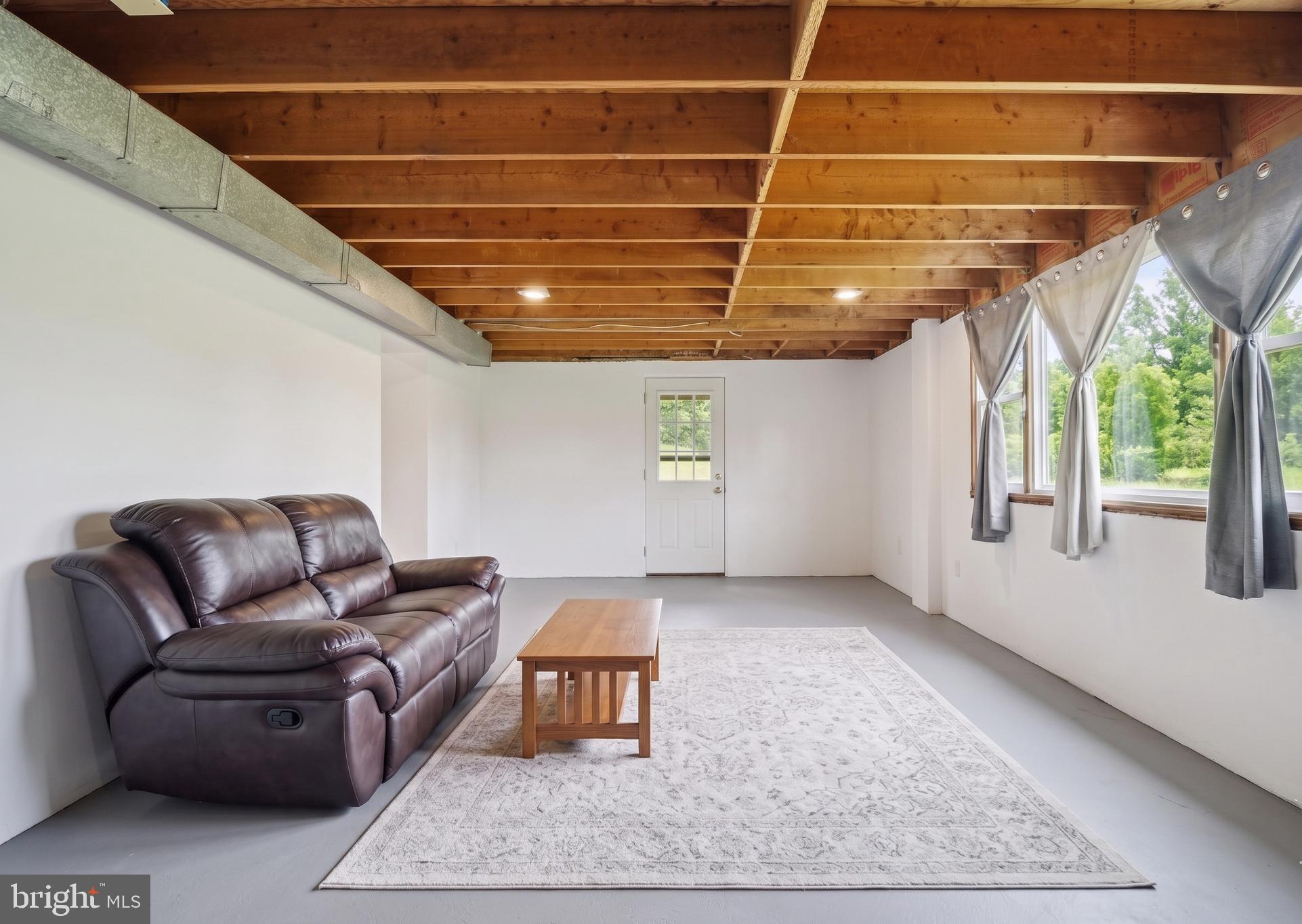 FAIRVIEW - Residential