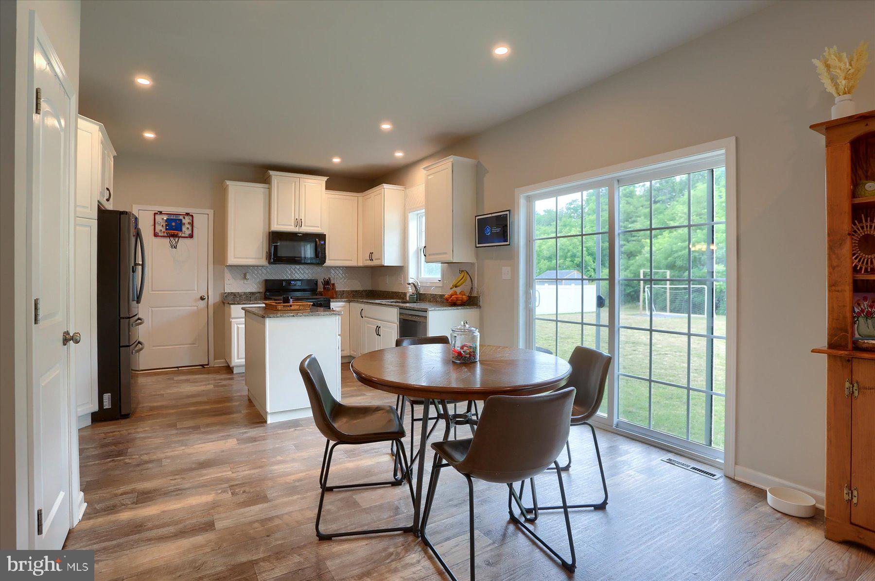 DEERFIELD - Residential