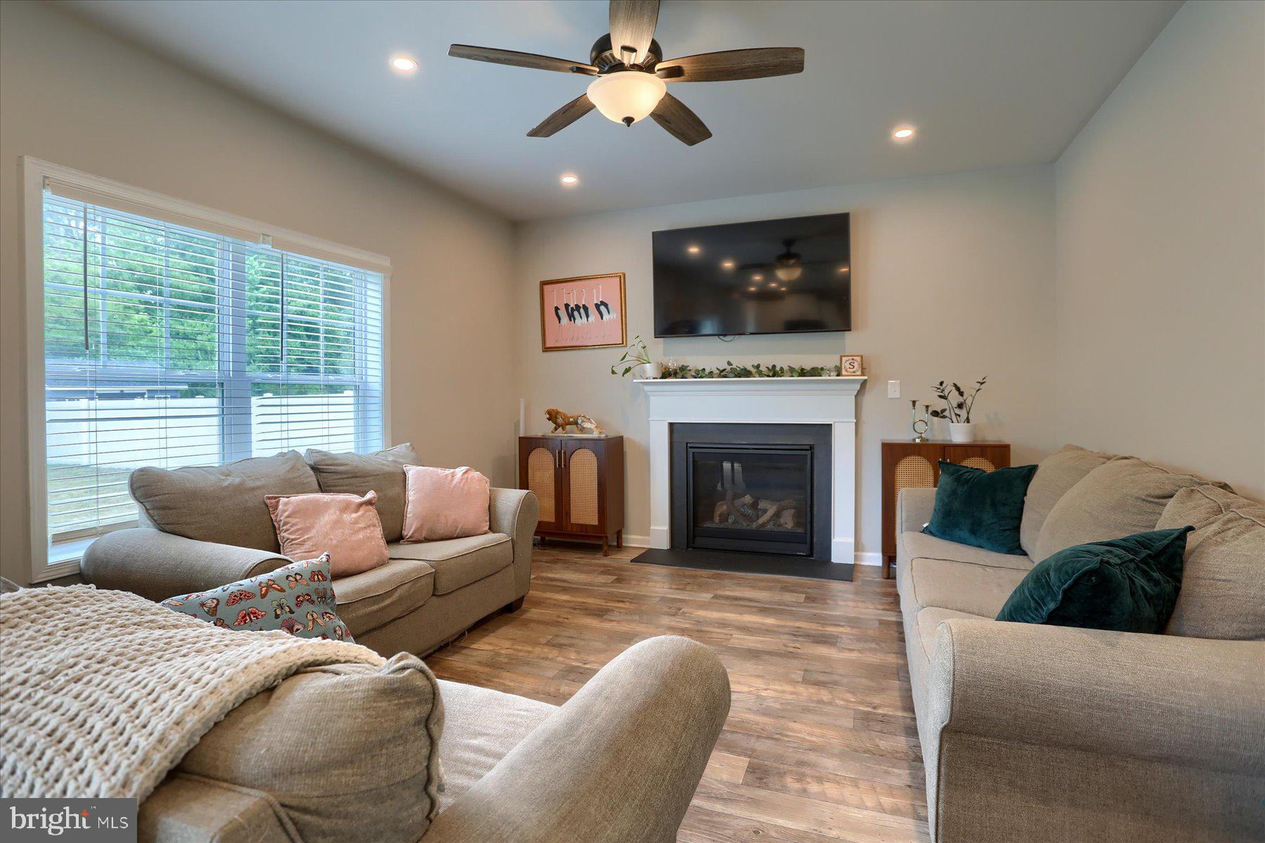 DEERFIELD - Residential