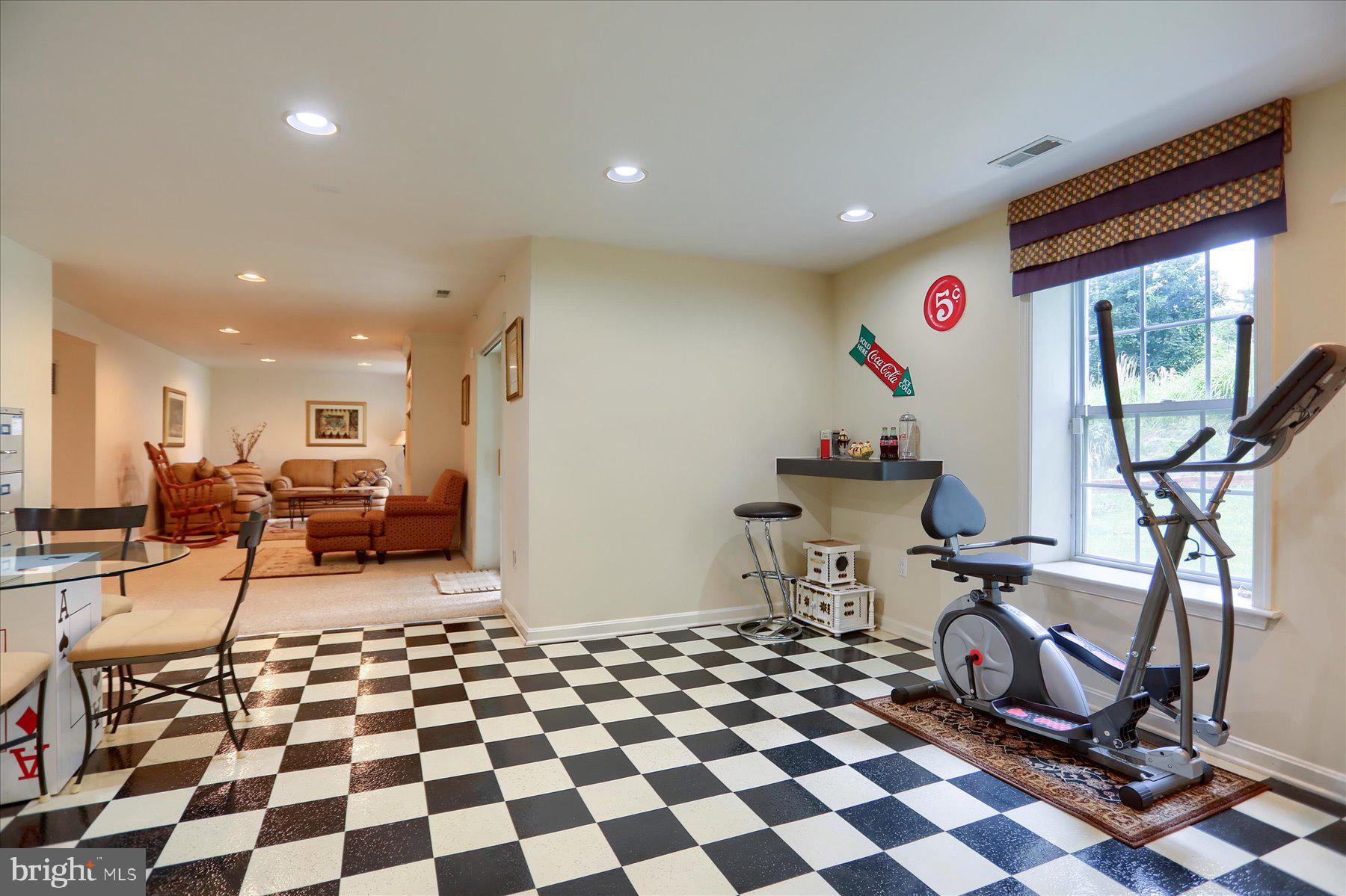 WOODBROOK - Residential