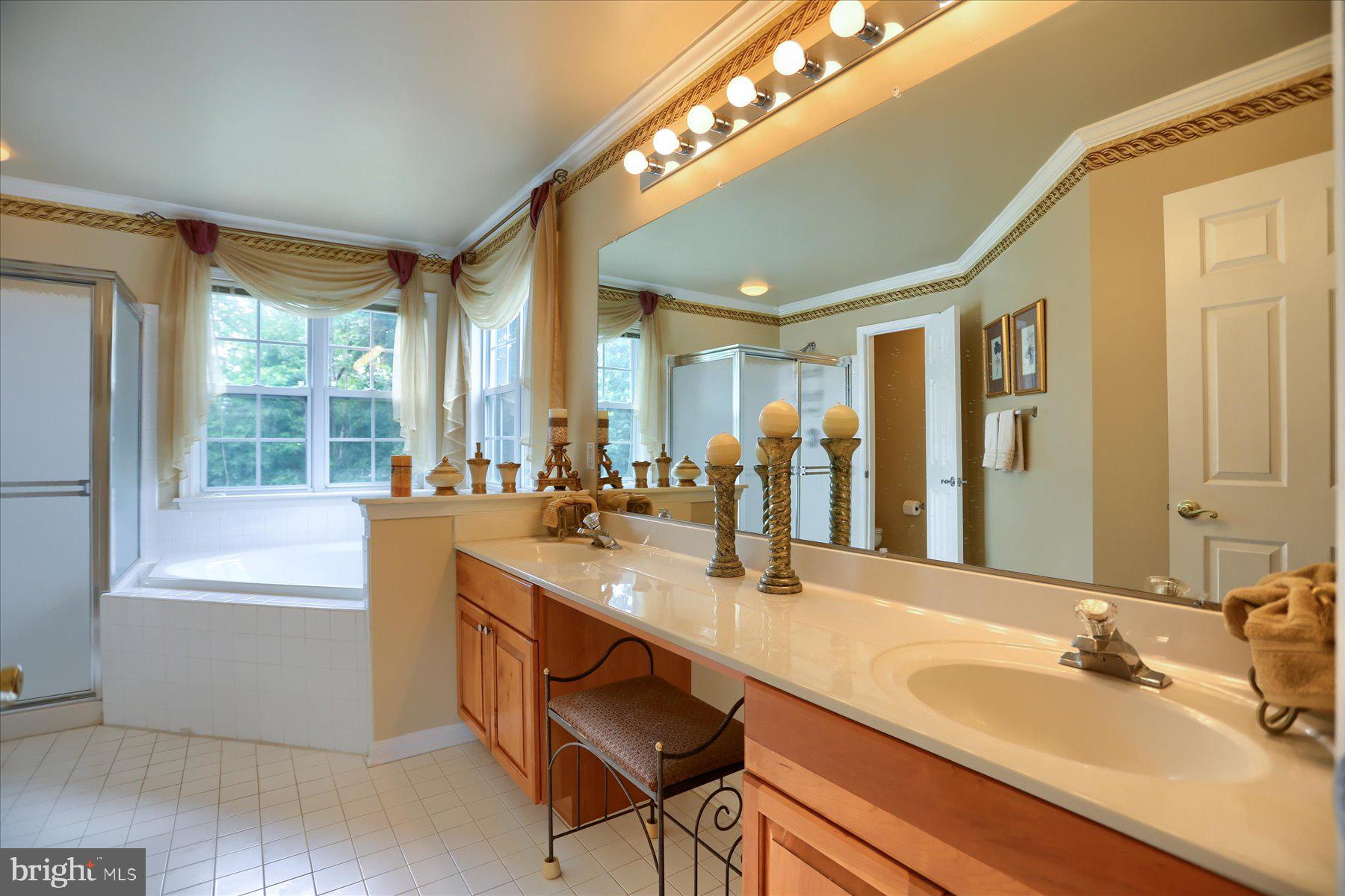 WOODBROOK - Residential