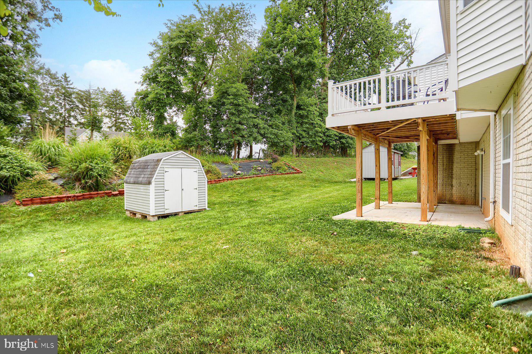 WOODBROOK - Residential