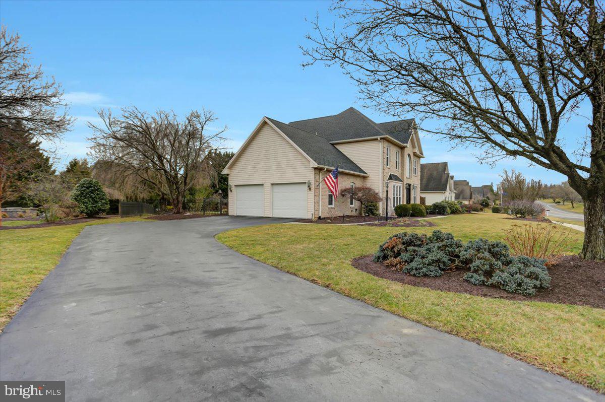 FLORIBUNDA HEIGHTS - Residential