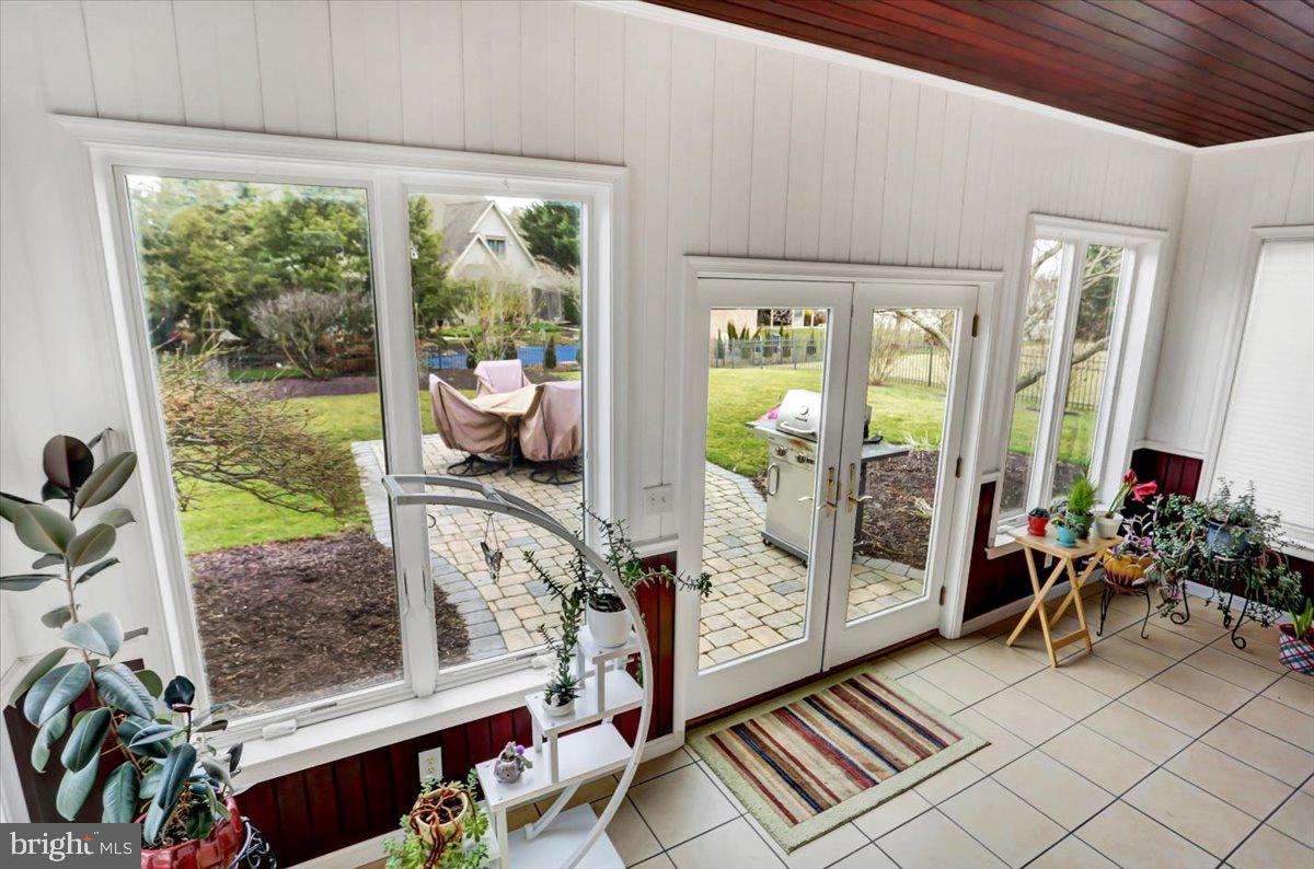 FLORIBUNDA HEIGHTS - Residential