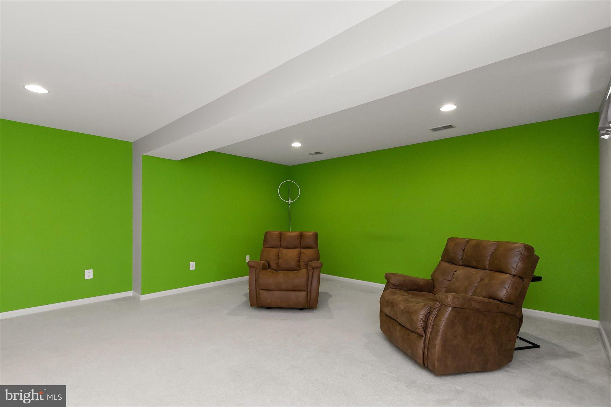 MADDEX FARM - Residential