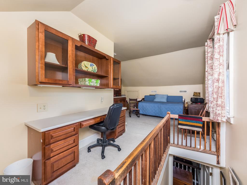 NONE  NO HOA - Residential