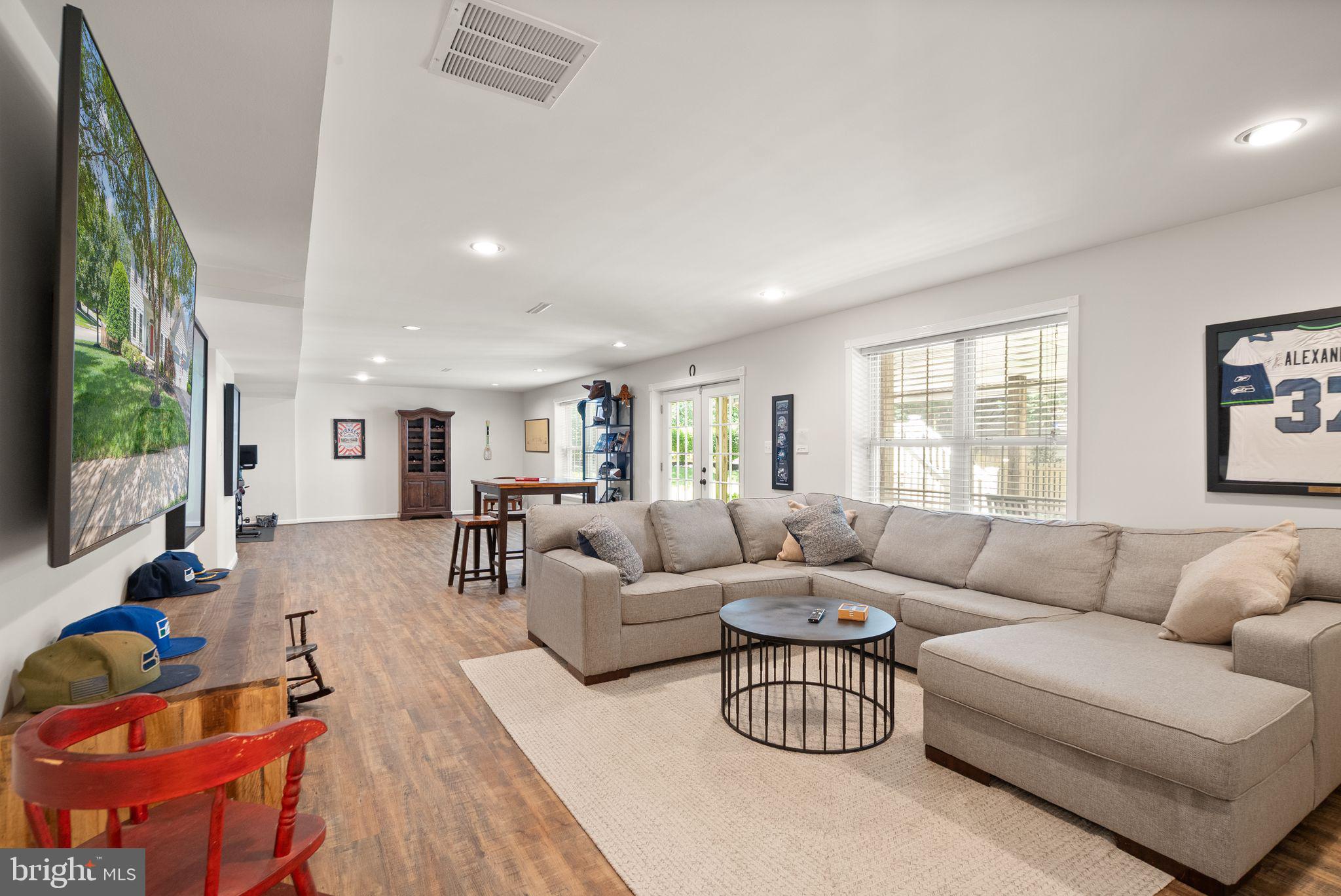 WHITE'S MILL - Residential