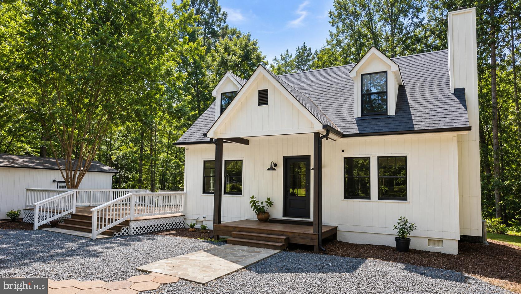 DEEP CREEK - Residential
