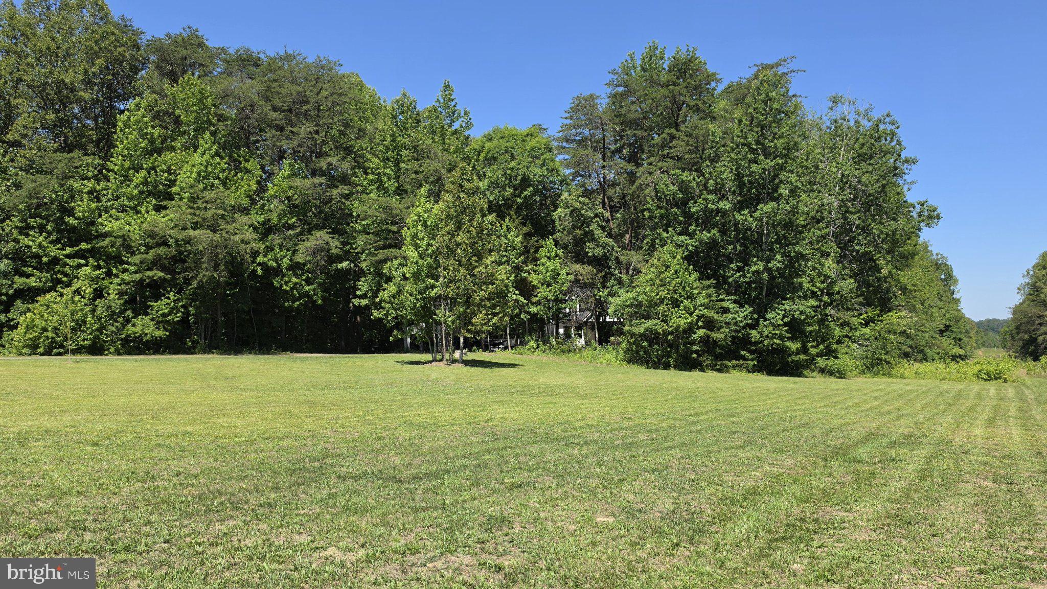 DEEP CREEK - Residential
