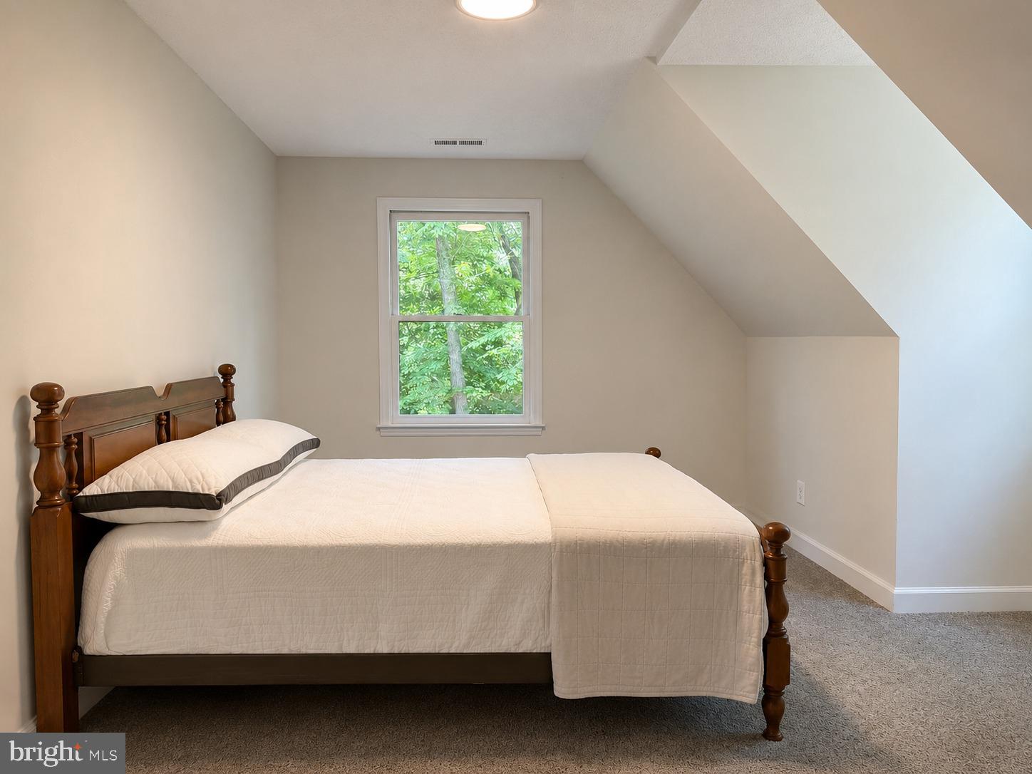 DEEP CREEK - Residential