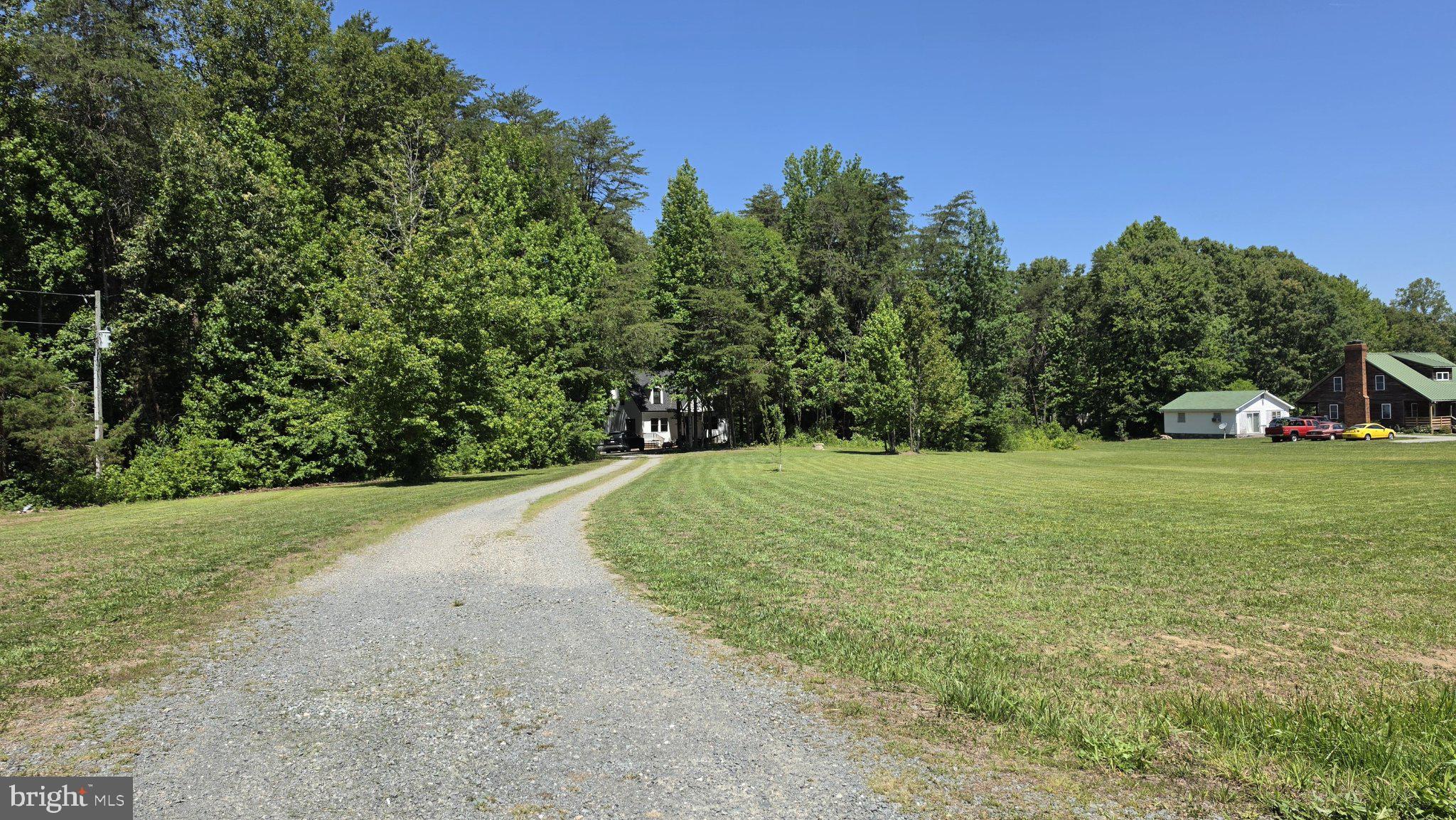 DEEP CREEK - Residential