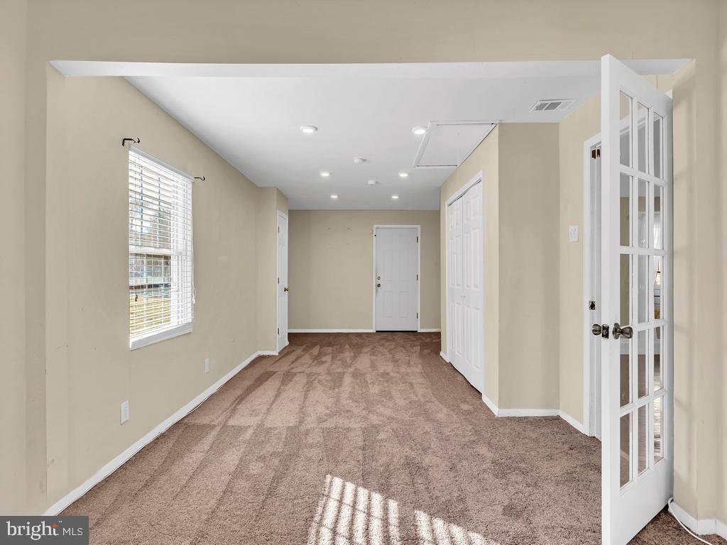 POINTER RIDGE - Residential Lease