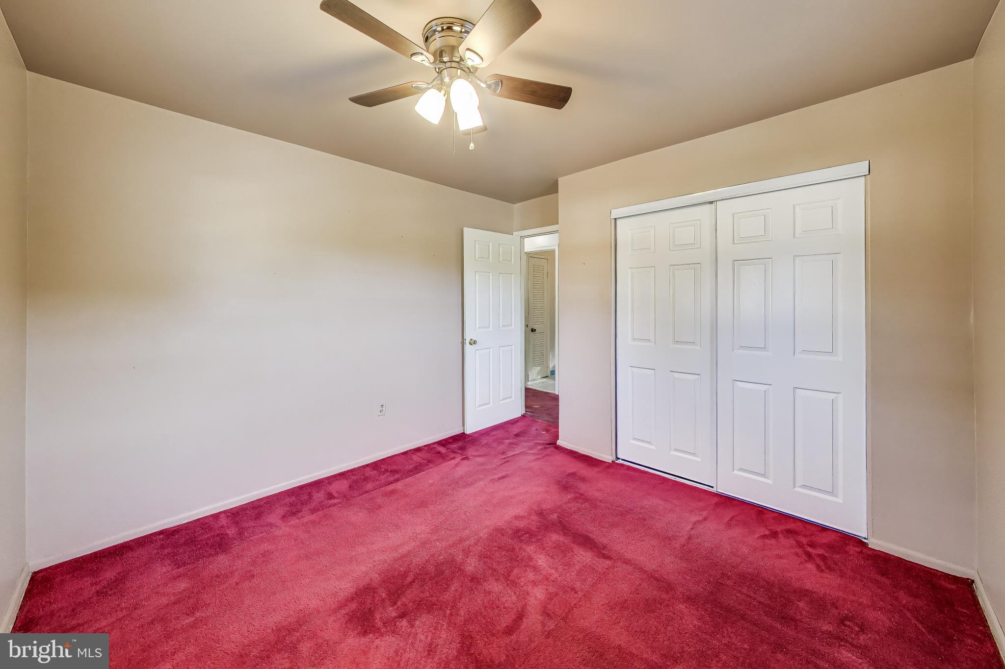 GLENARDEN WOODS - Residential