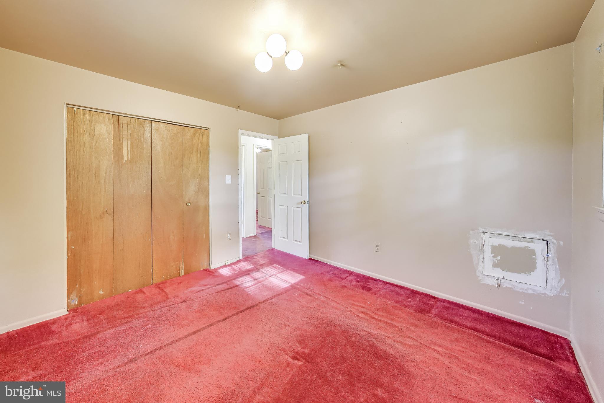 GLENARDEN WOODS - Residential
