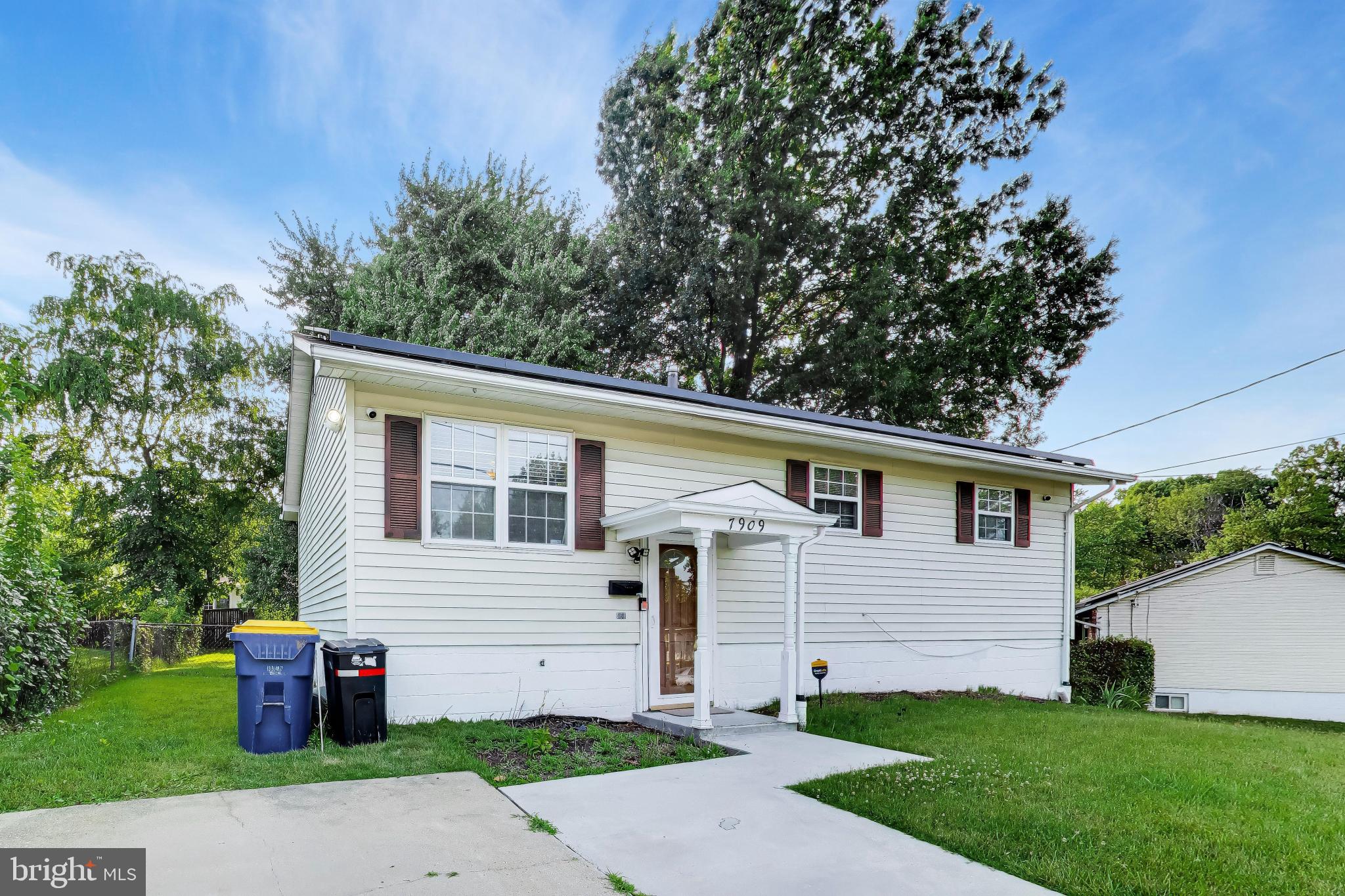 GLENARDEN WOODS - Residential