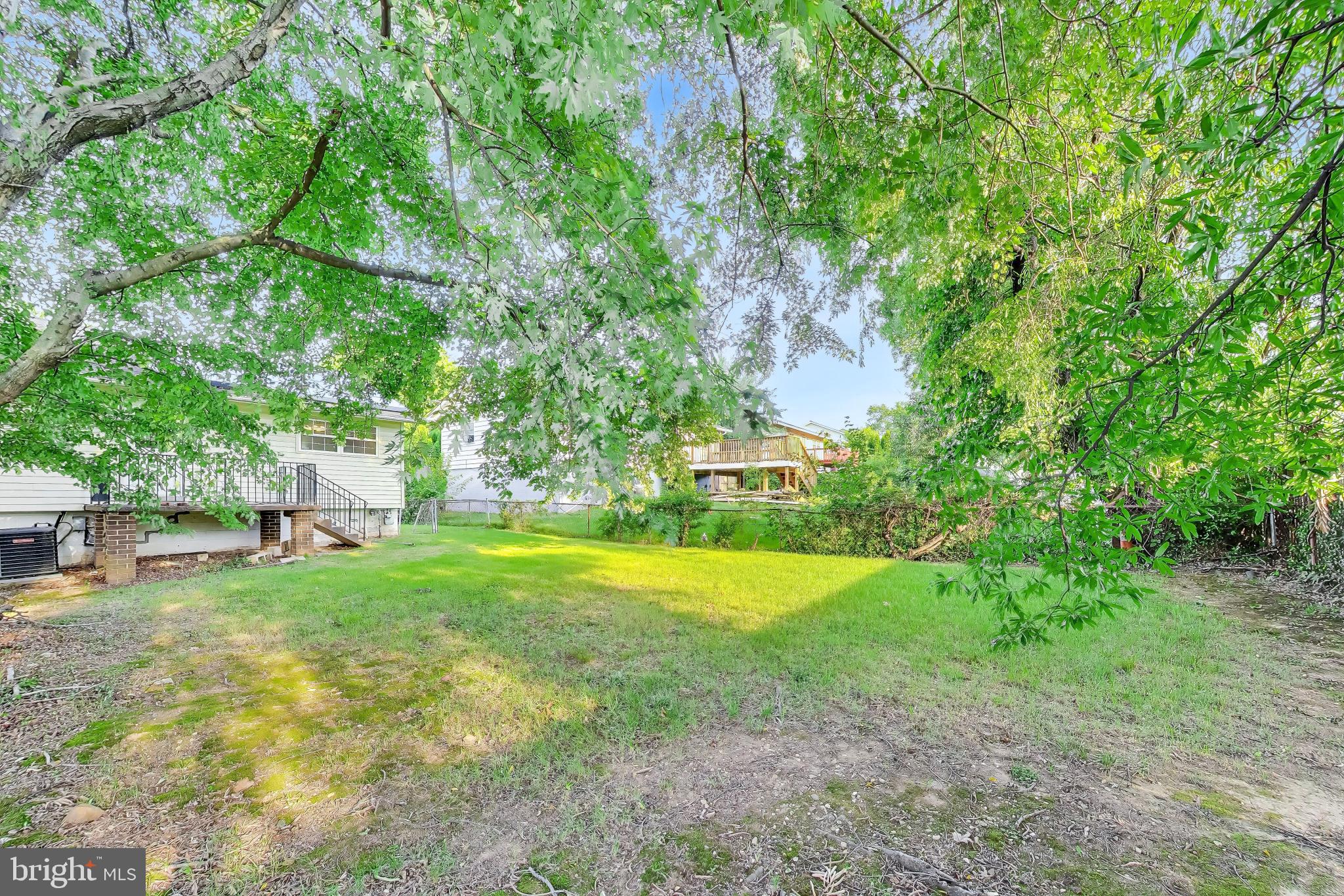 GLENARDEN WOODS - Residential