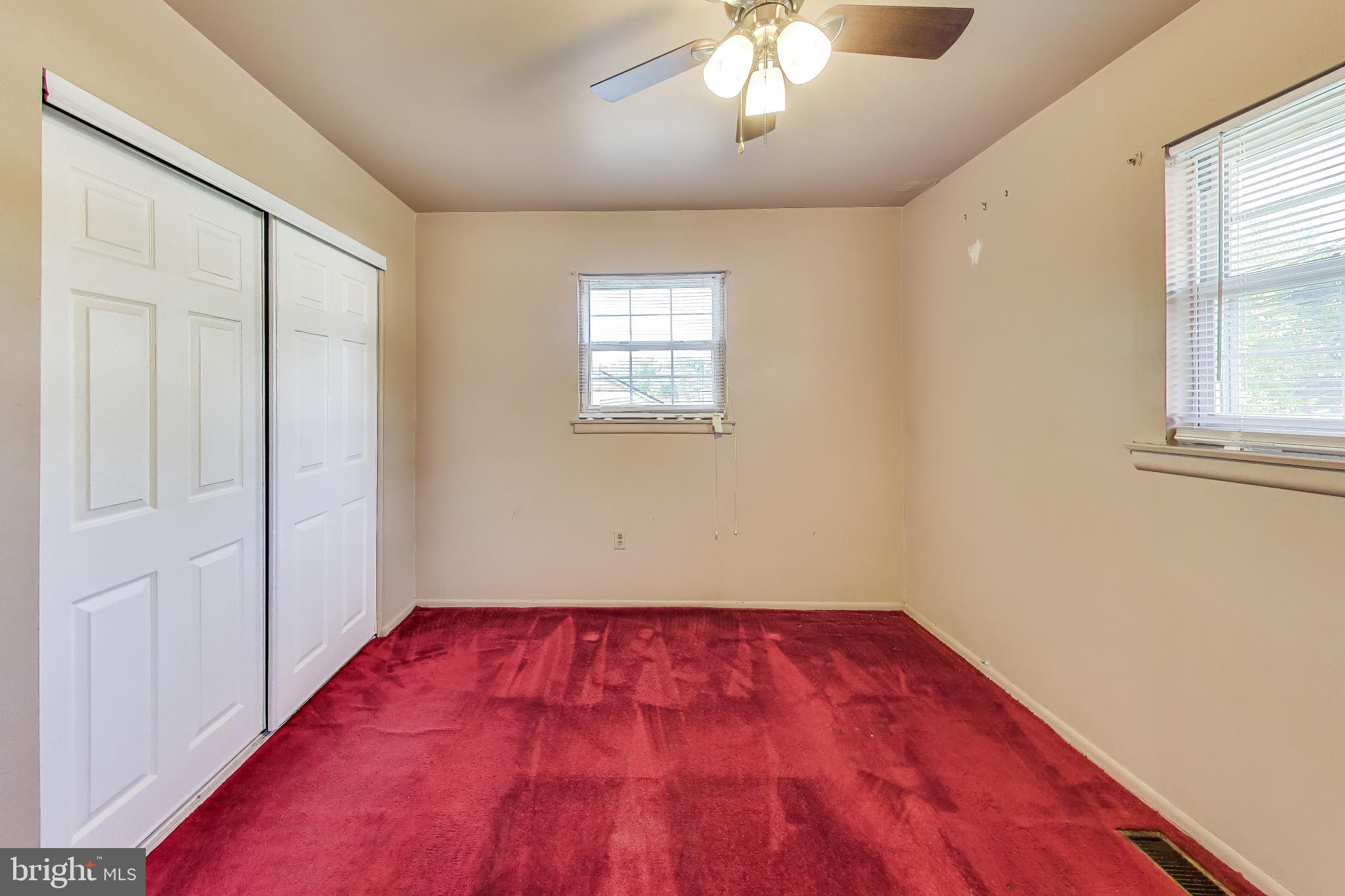 GLENARDEN WOODS - Residential