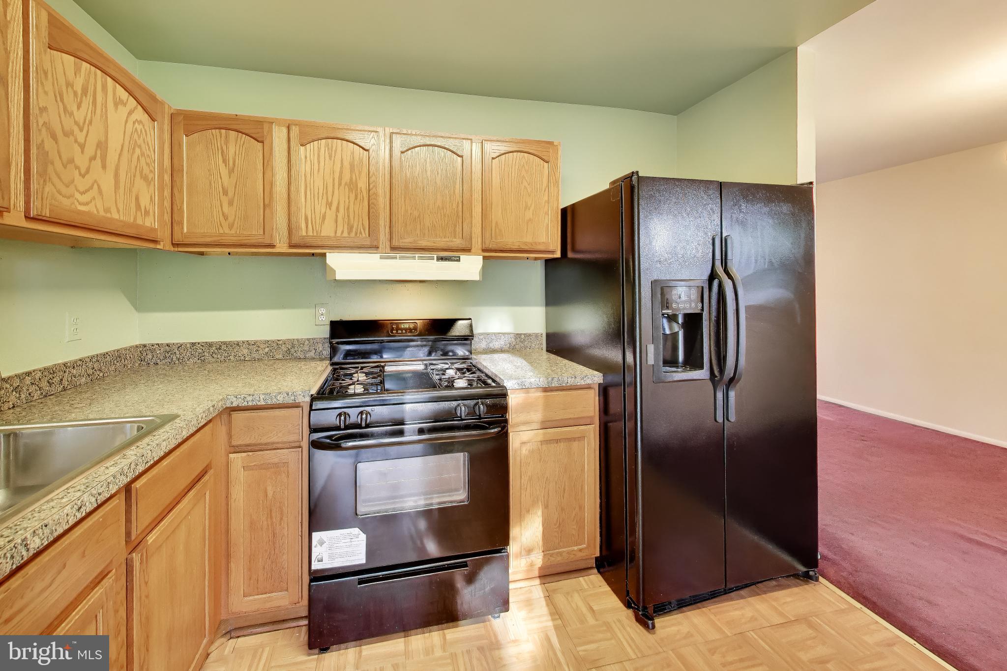 GLENARDEN WOODS - Residential